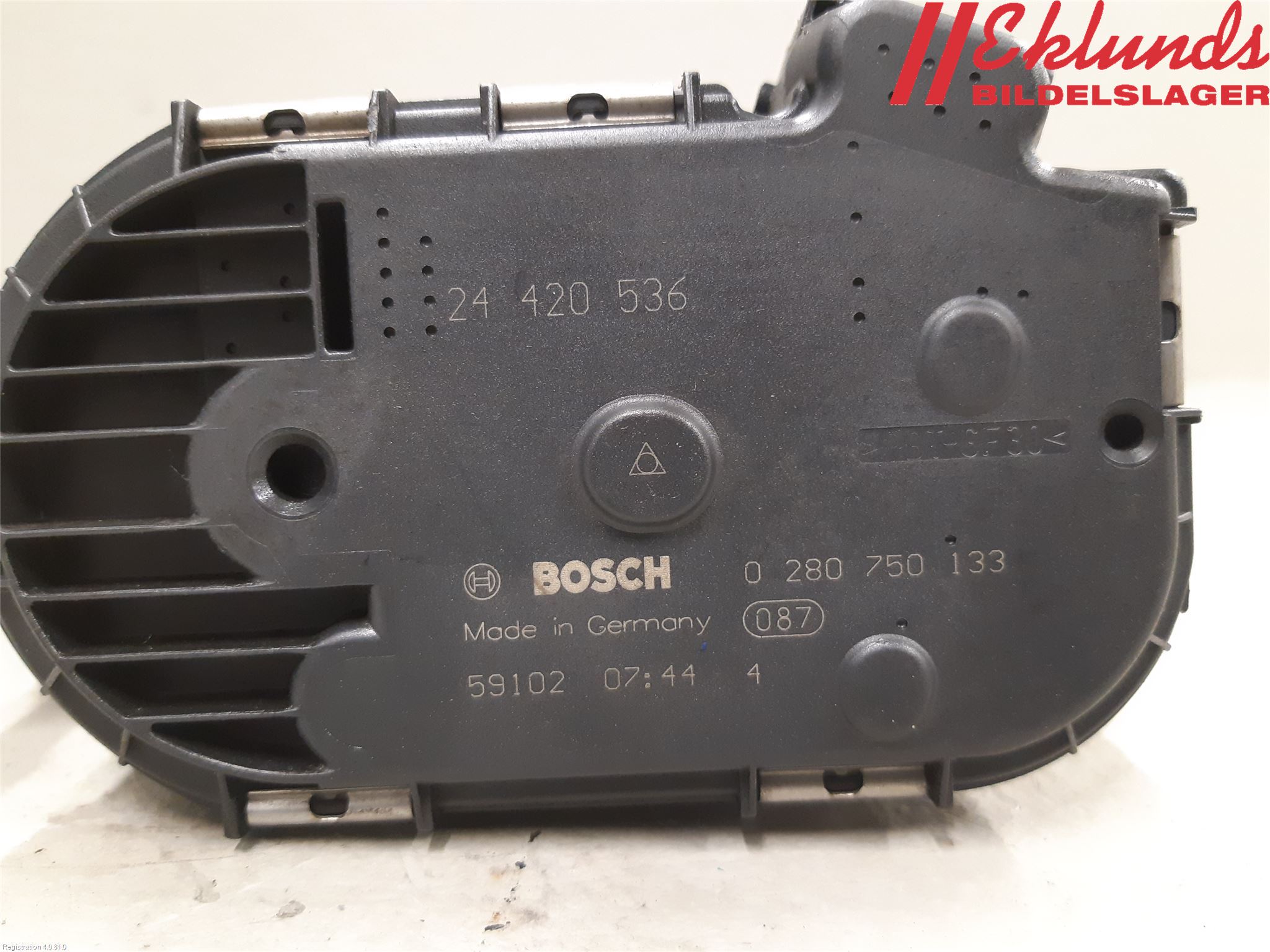 Opel CORSA C    00-06 Injspjällhus