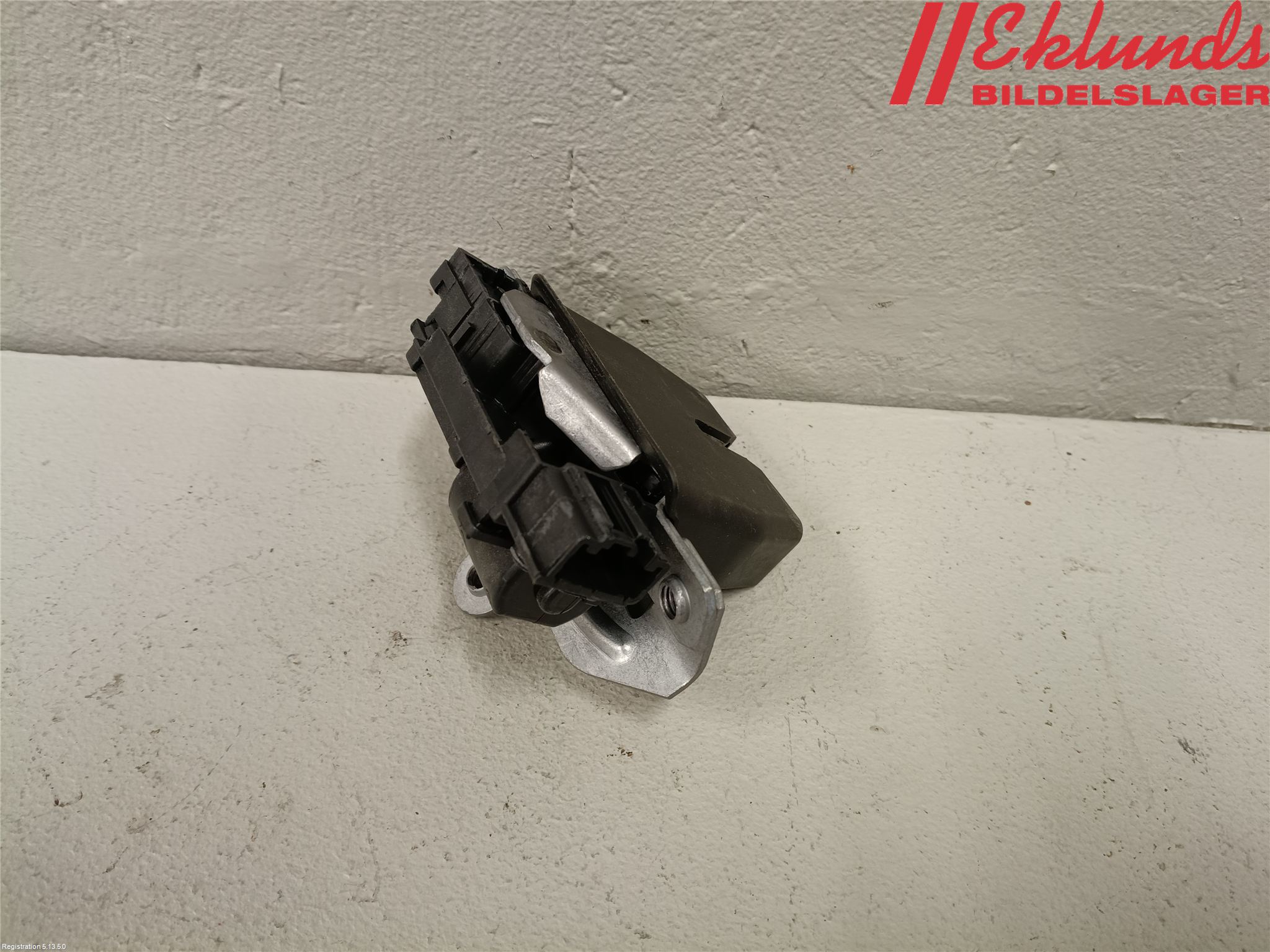 Ford FOCUS 19- Låskista Baklucka