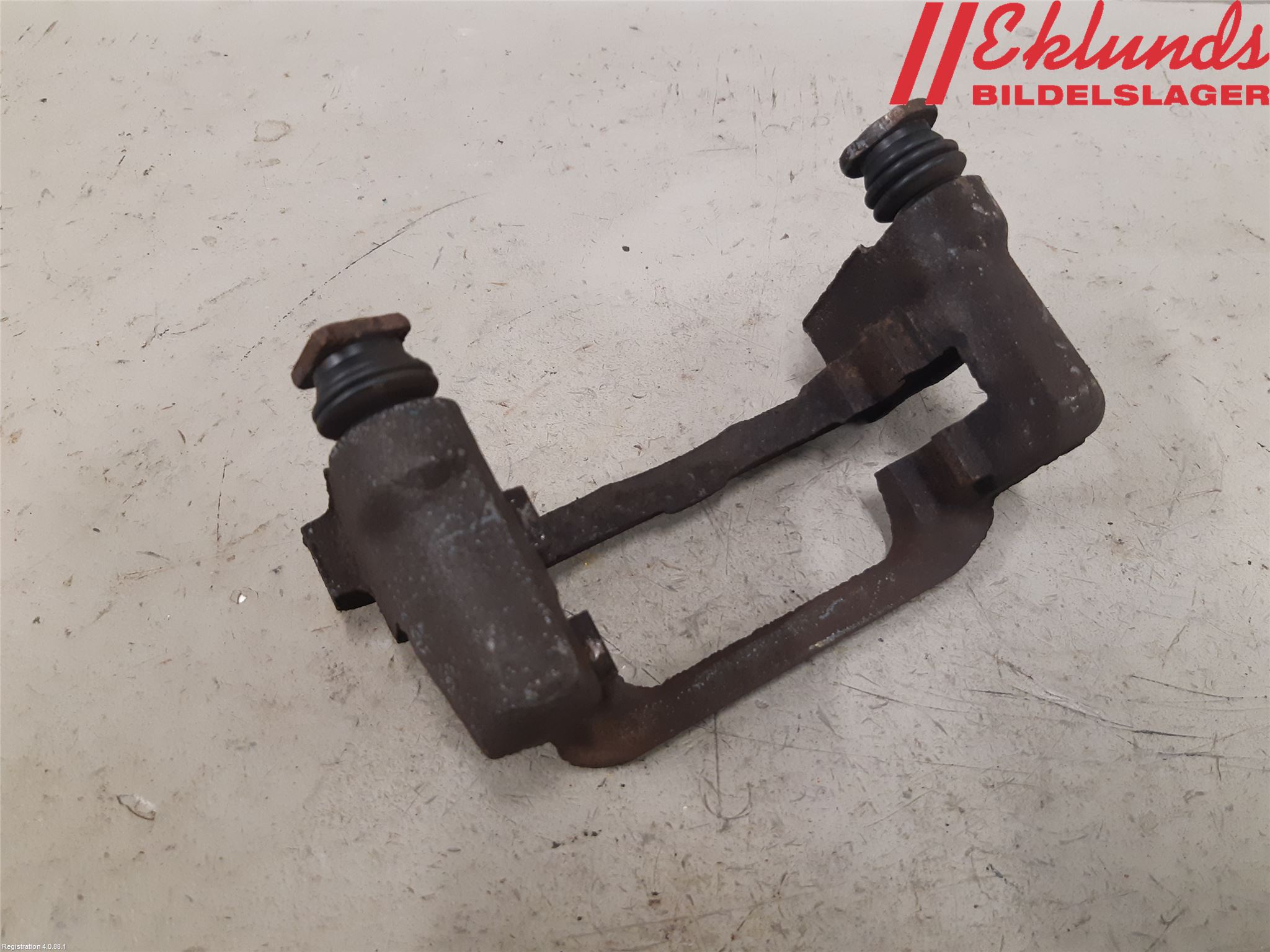 Mitsubishi OUTLANDER 13-21 Bromsokshållare