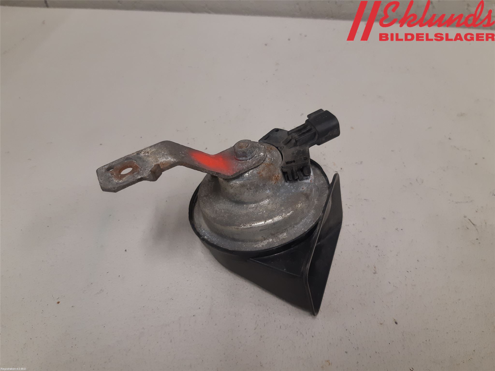 Volvo XC70 08-13 Signalhorn