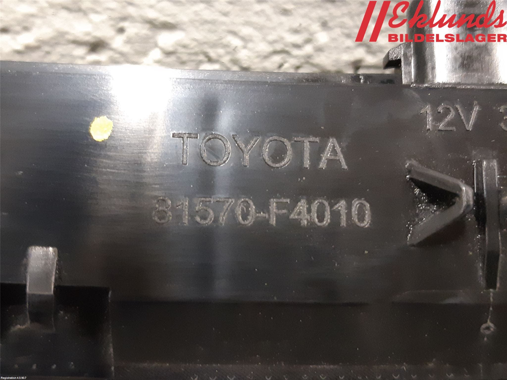 Toyota C-HR 16-23 Bromsljus Bakruta