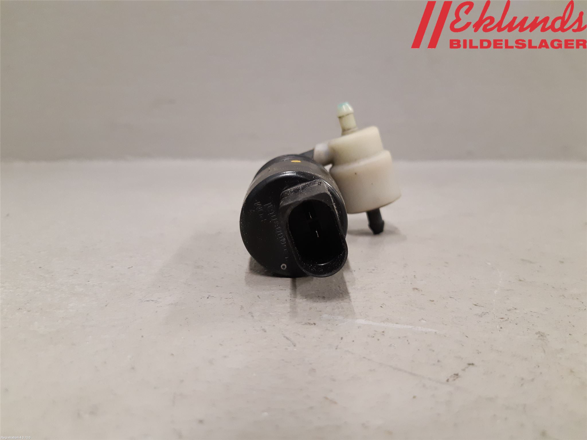Mercedes-Benz MB E-KLASS (W212) 09-16 Spolarpump Vindruta