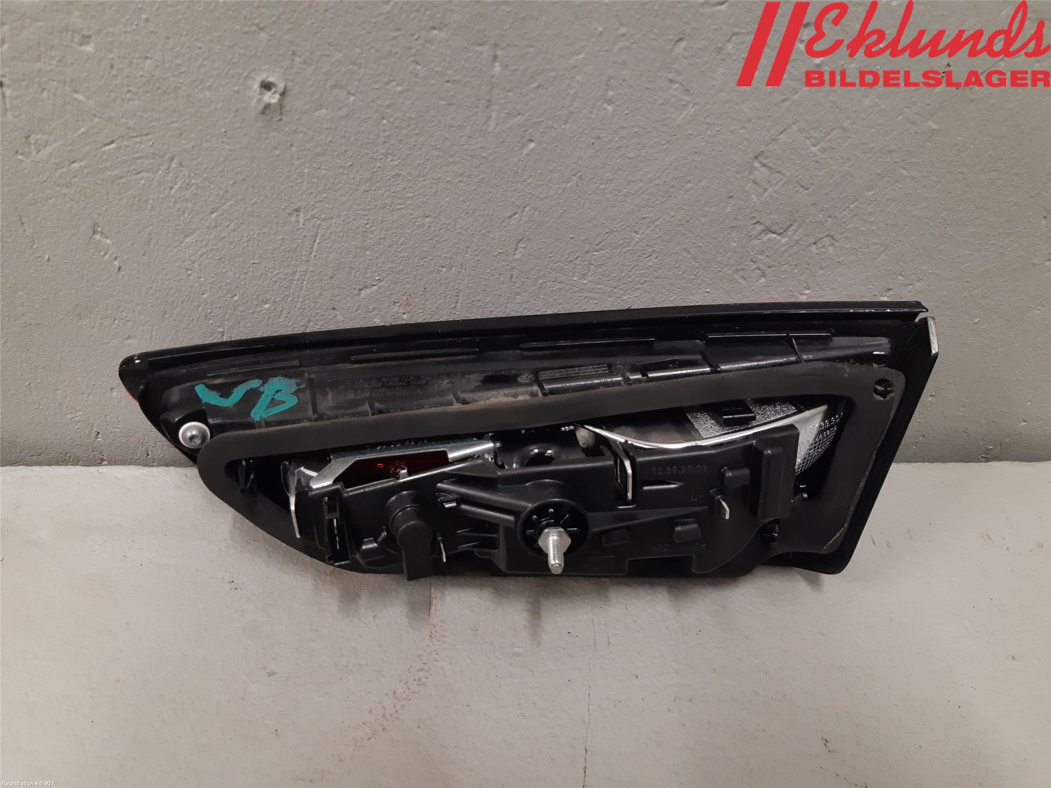 Opel ASTRA K 16-22 Bakljus Lucka Vä