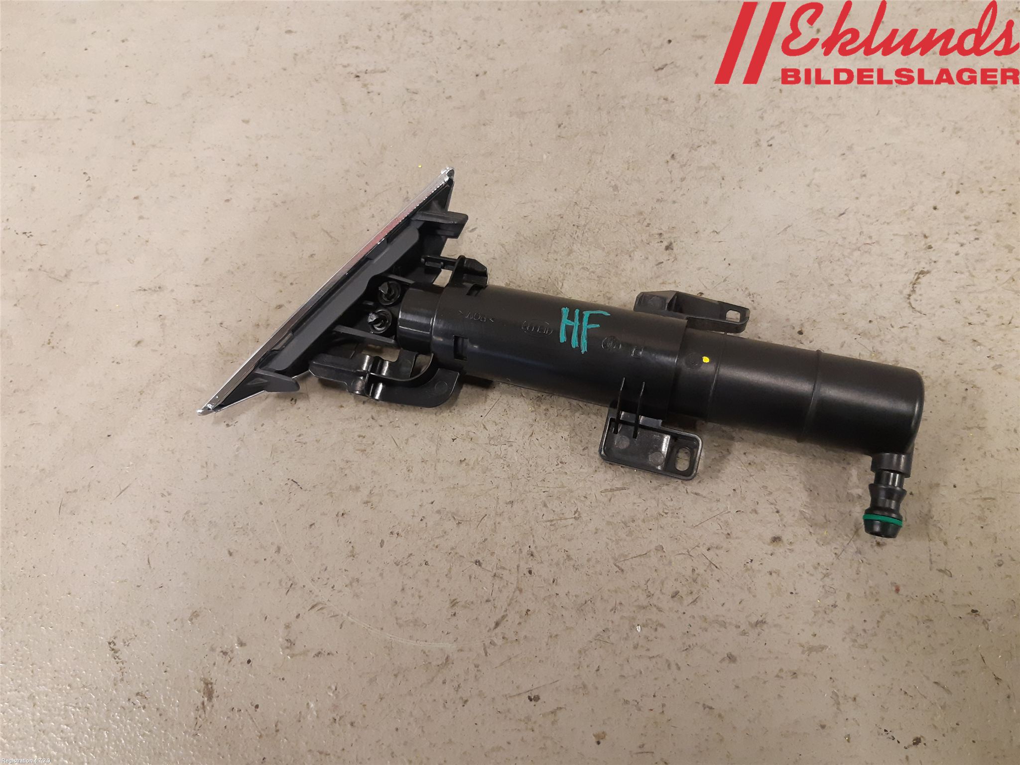 Skoda SUPERB 09-15 Spolarmunstycke Strålkastare