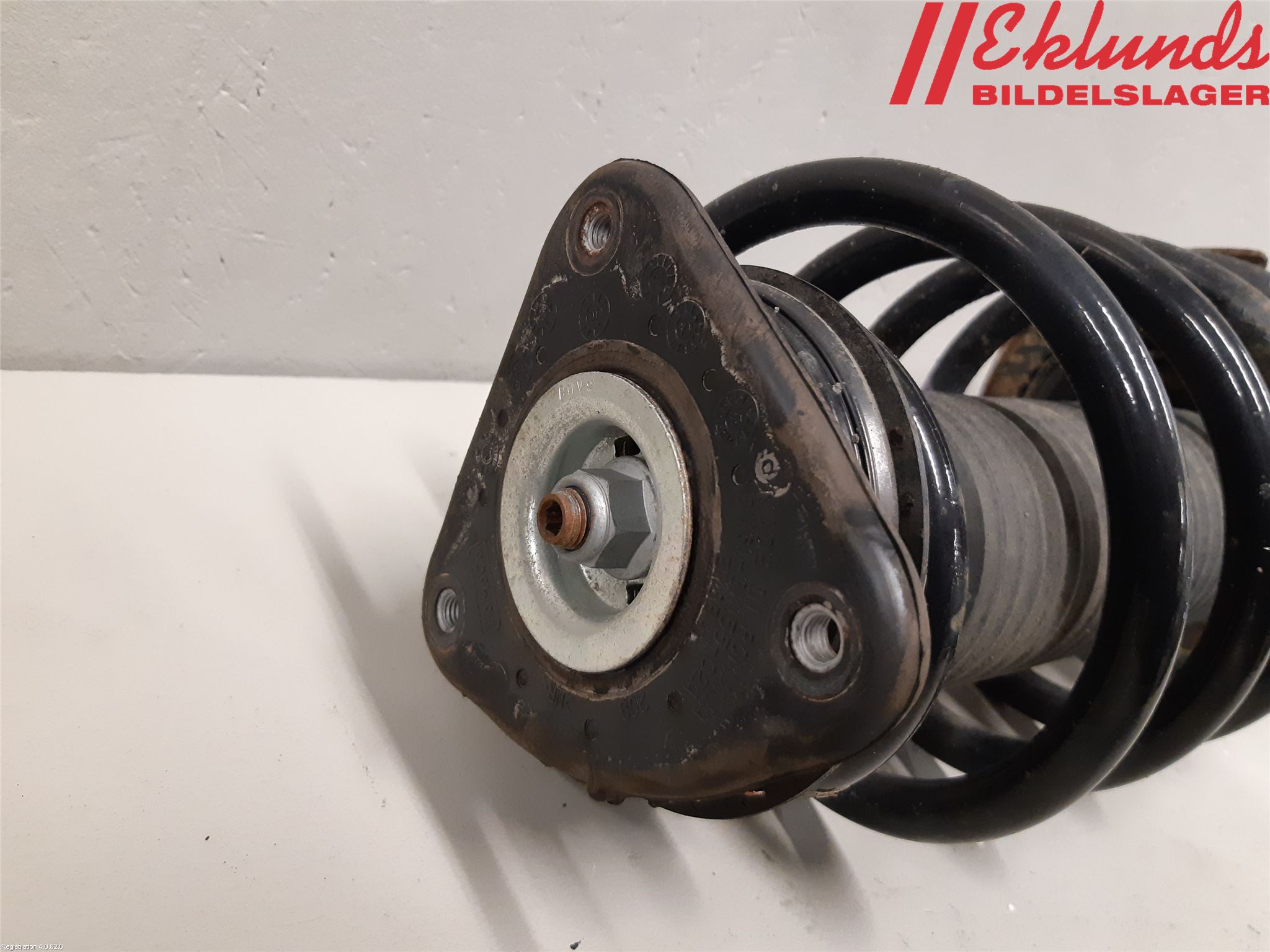 Ford TRANSIT/TOURNEO CONNECT 13-22 Fjäderben Fram Höger