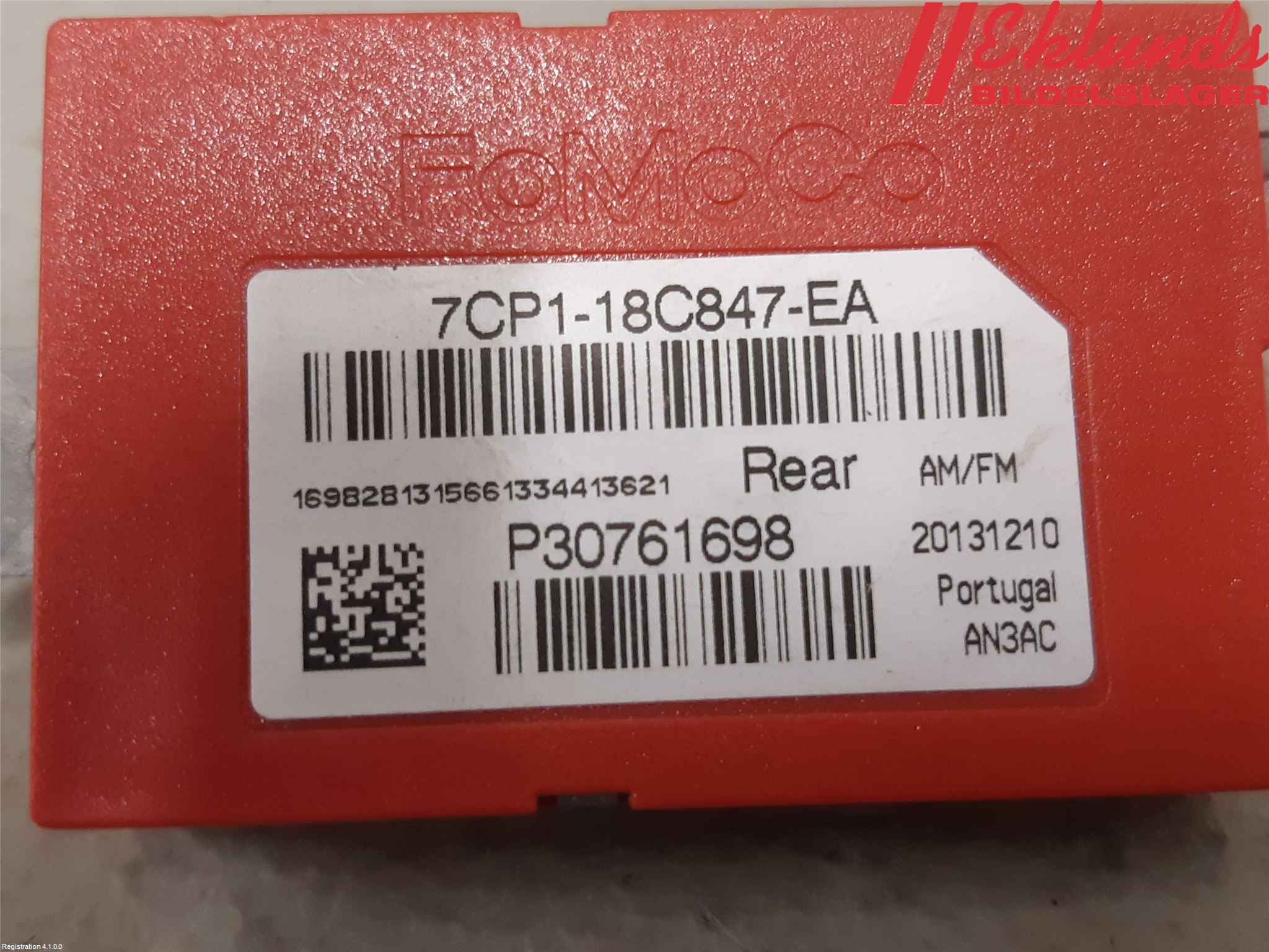 Volvo V40 12-19 Antennförstärkare