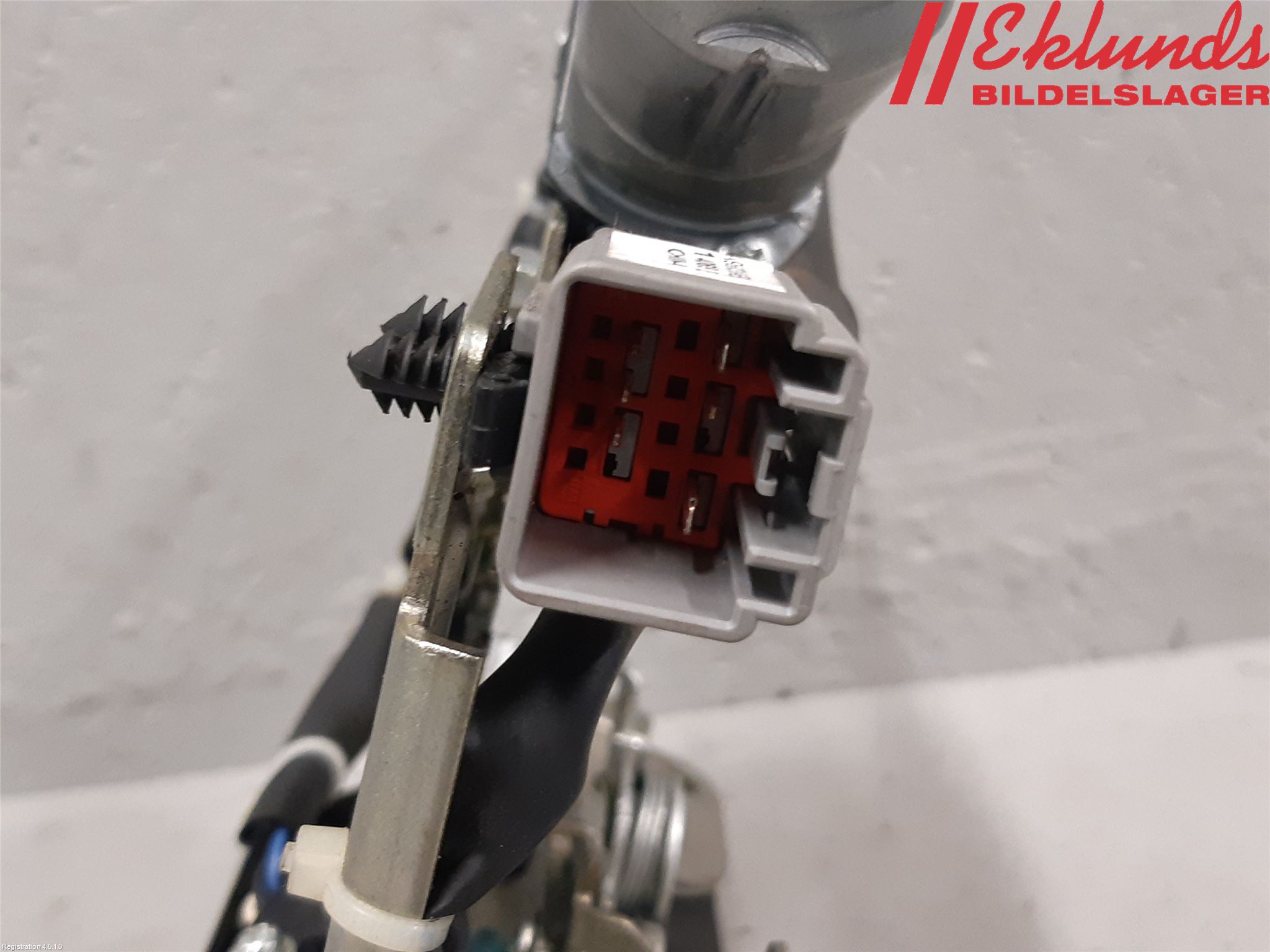 Dodge DURANGO Låskista Baklucka