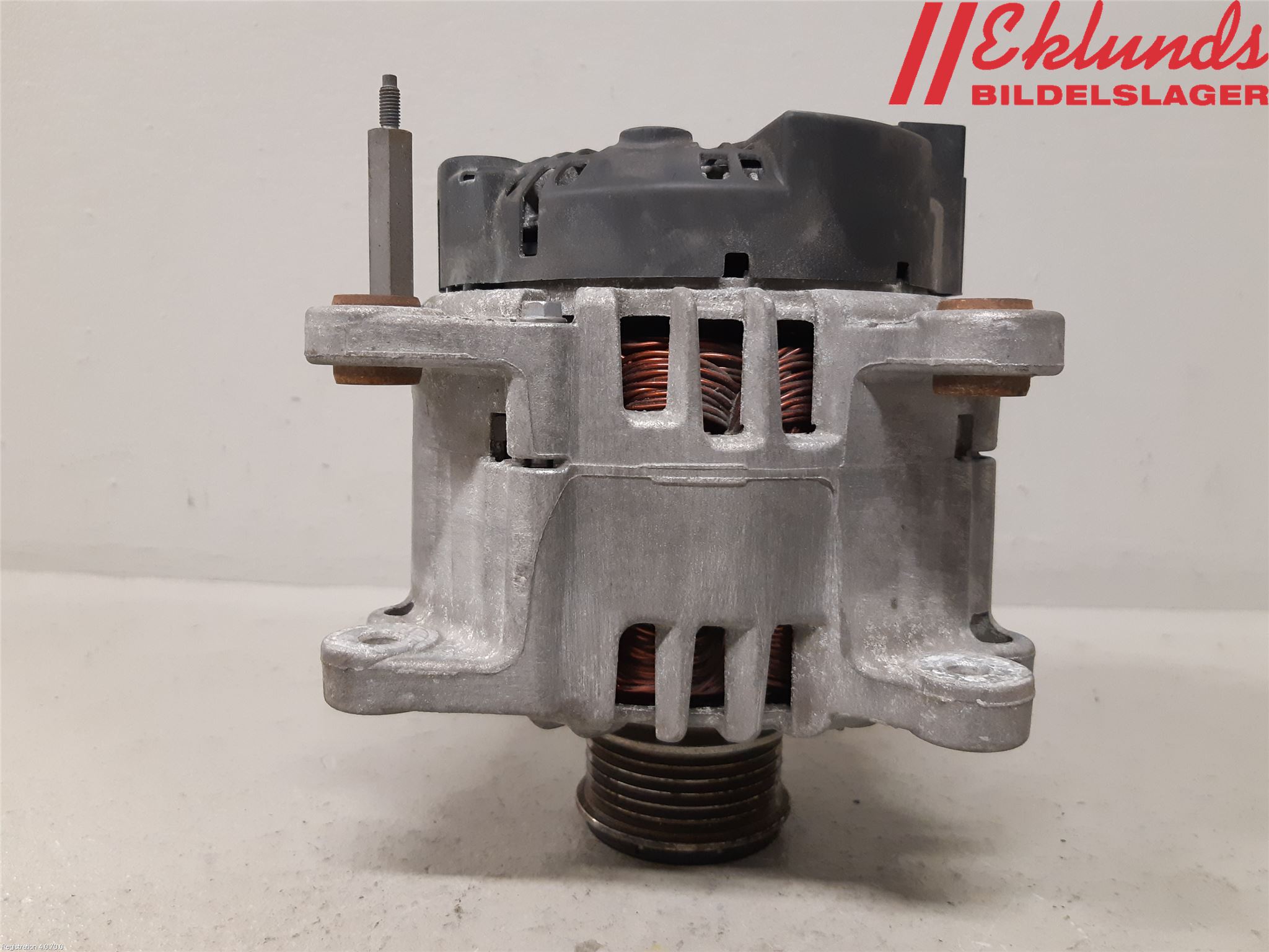 Volkswagen VW GOLF VI 09-13 Generator