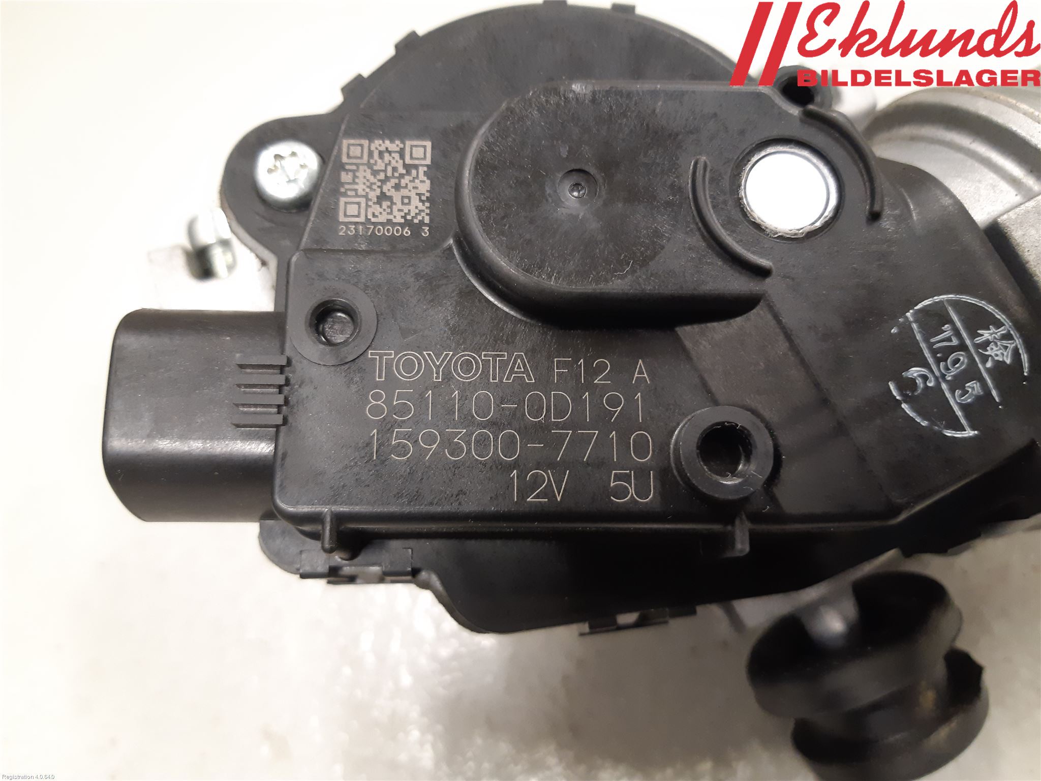 Toyota YARIS XP130 15-20 Torkarmotor Vindruta