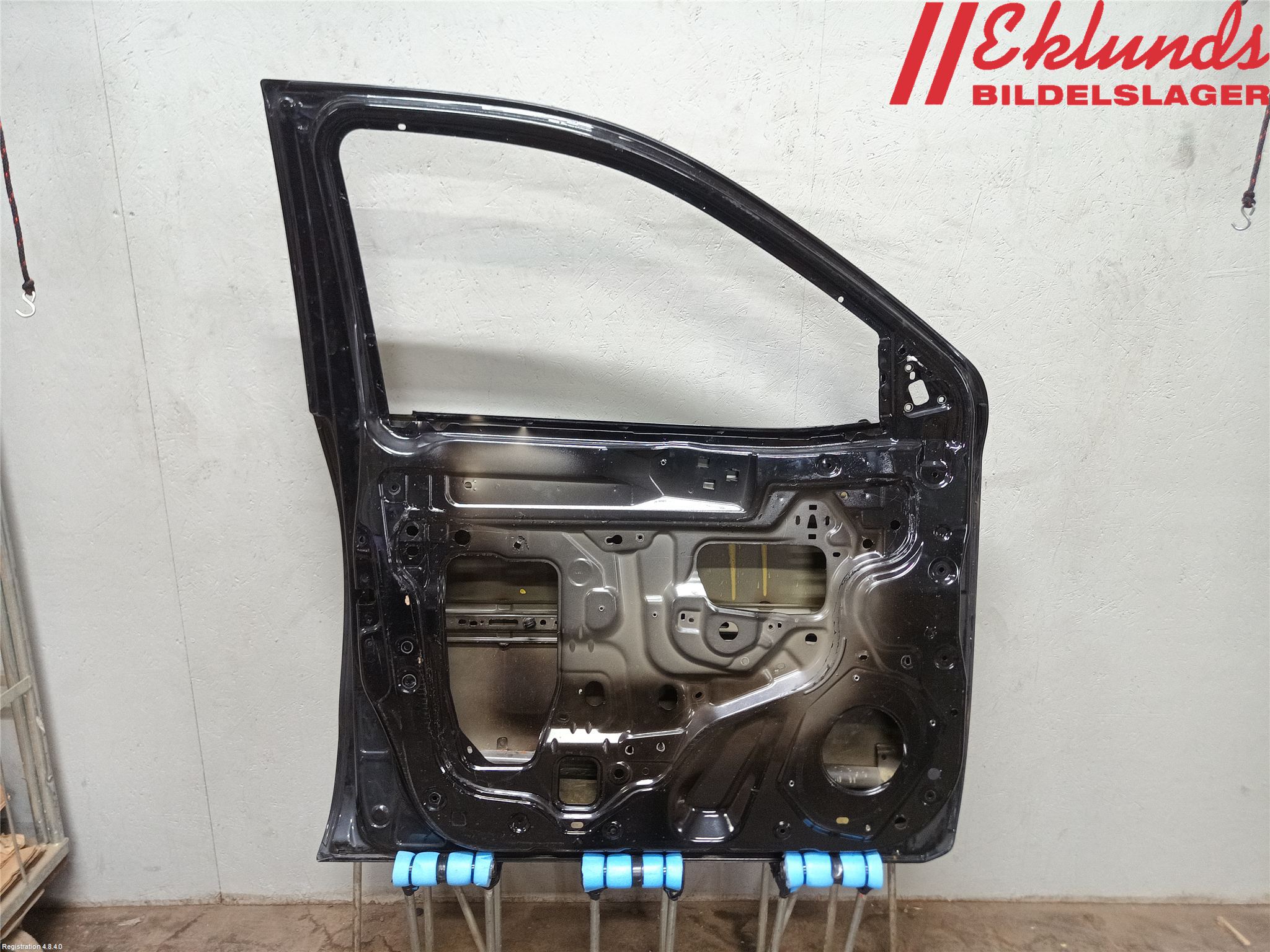 Nissan NAVARA, TREK-1 17-21 Dörr Fram Vänster