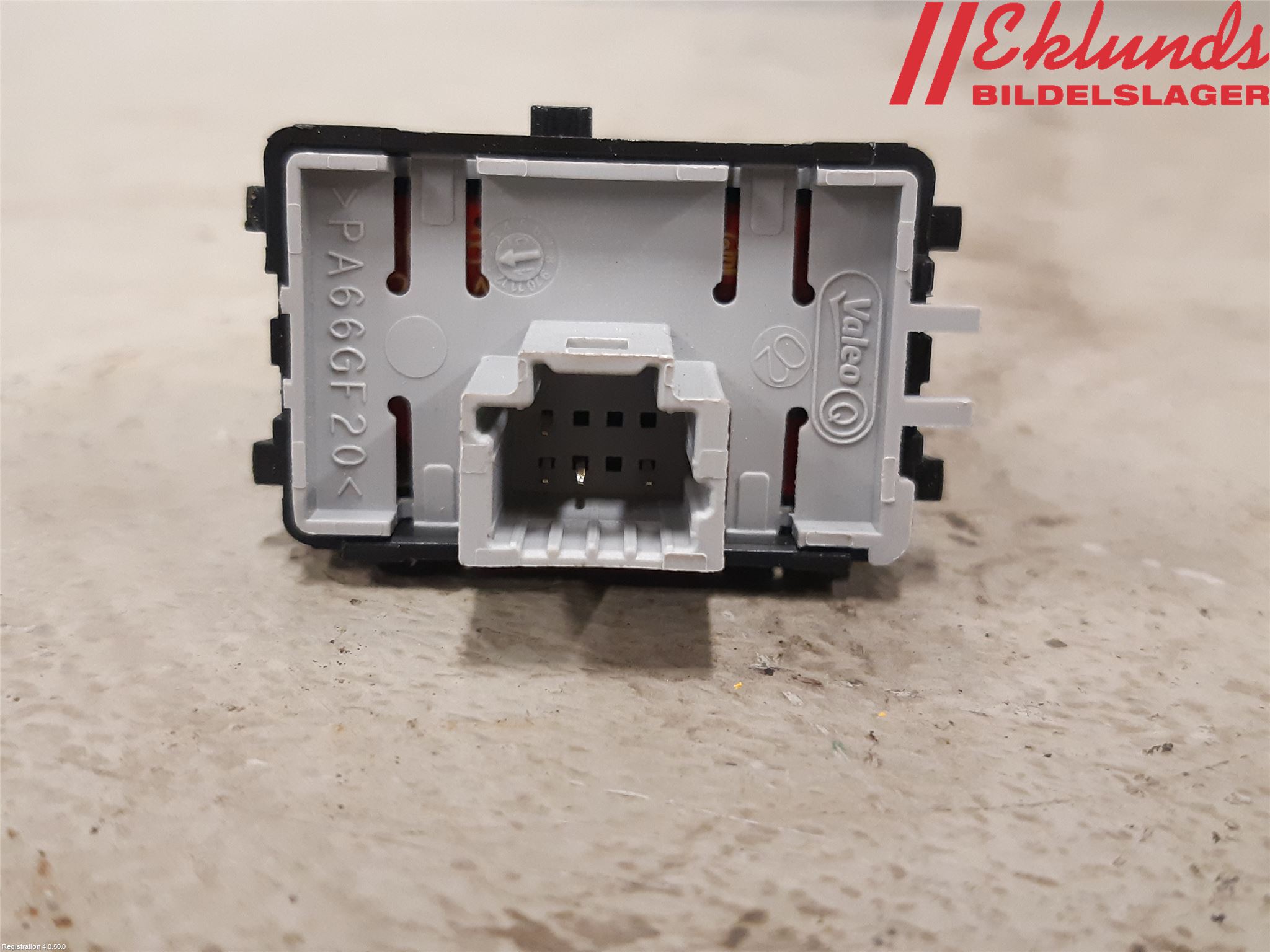 Renault TRAFIC/E-TECH 15- Strömställare Parkeringshjälp