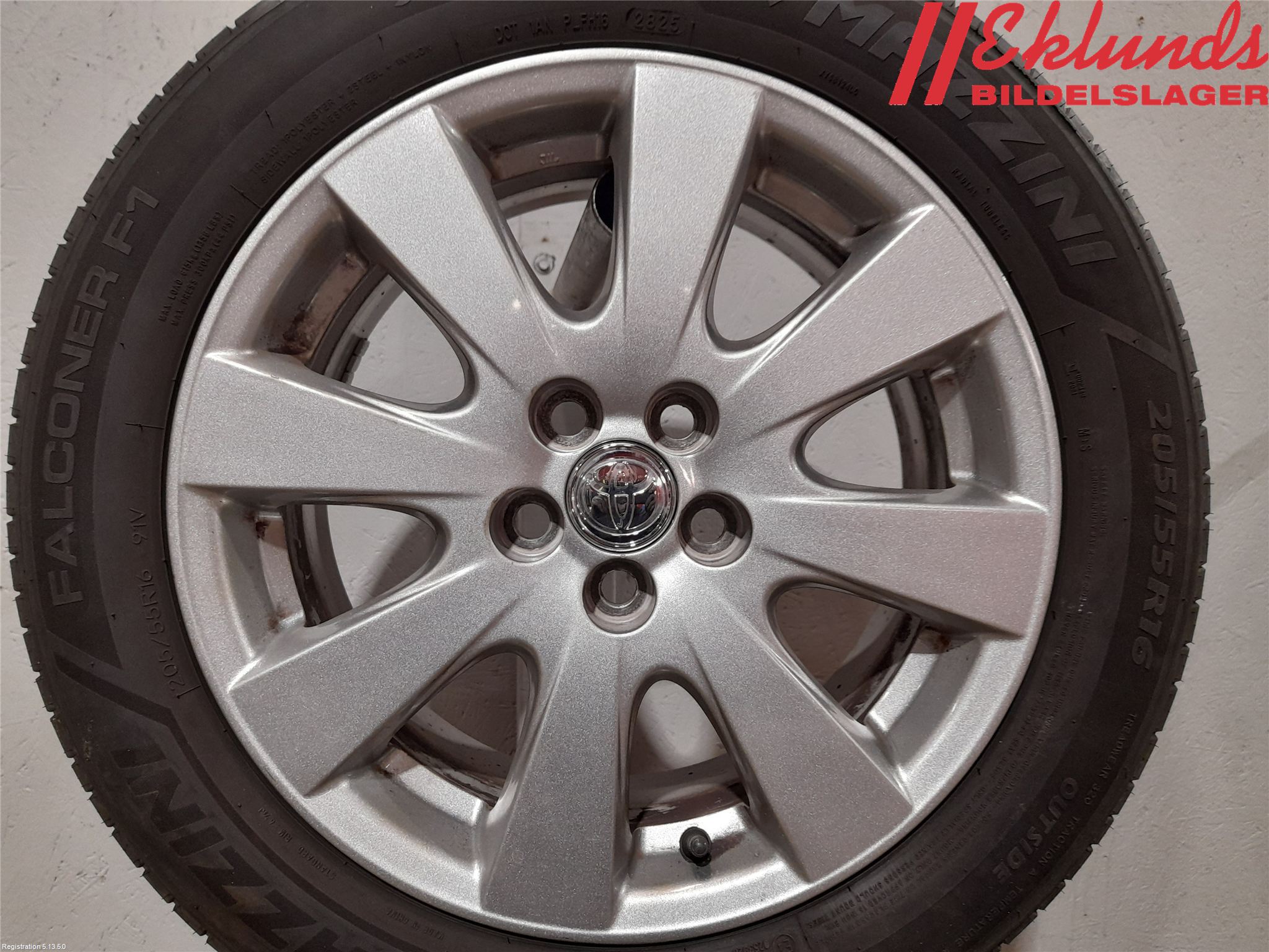 Toyota AVENSIS 07-08 Sommardäck Alumfälg 4St