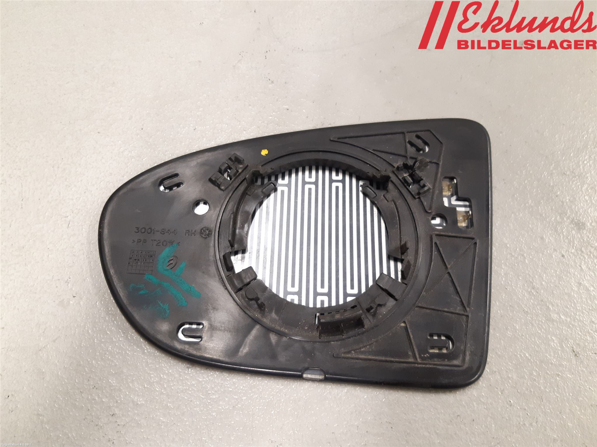 Nissan QASHQAI 10-14 Spegelglas Hö