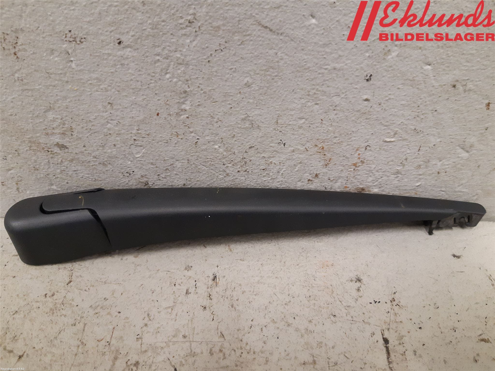 Volvo V60 14-18 Torkararm-Bakruta