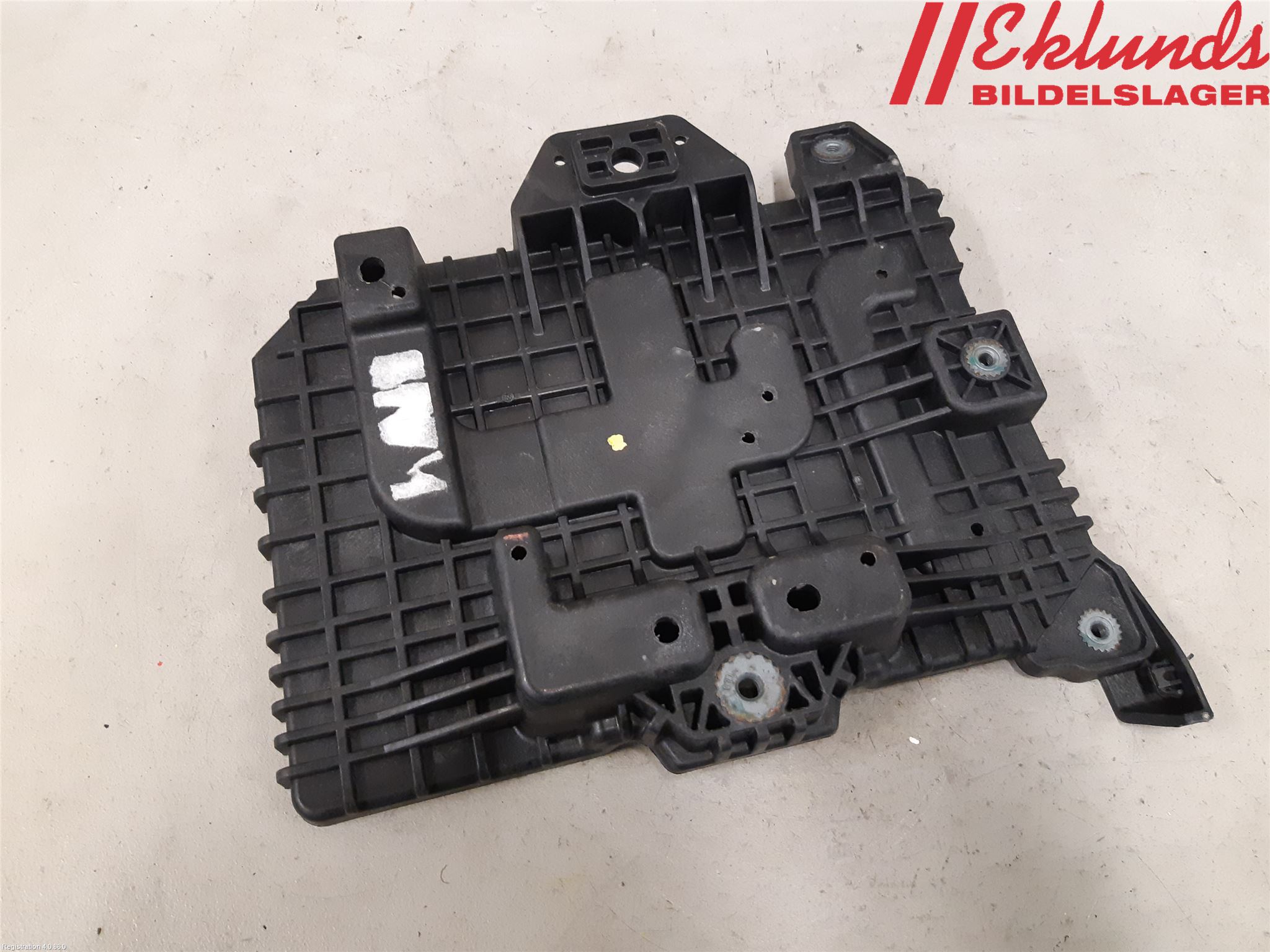 Hyundai i20 GB 15-20 Batterilåda-Fäste-Hållare