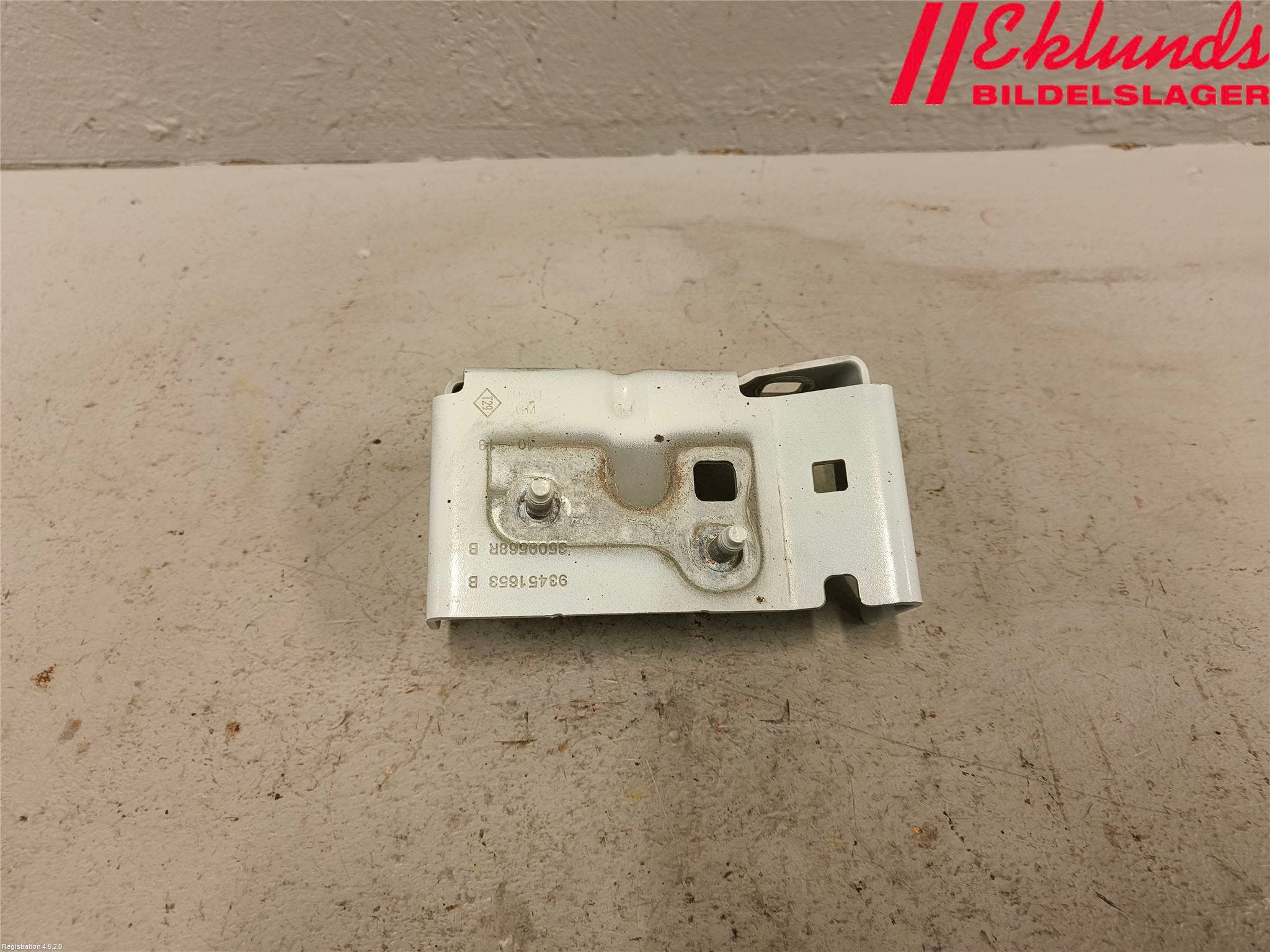 Nissan NV300 16-22 Front Övrigt