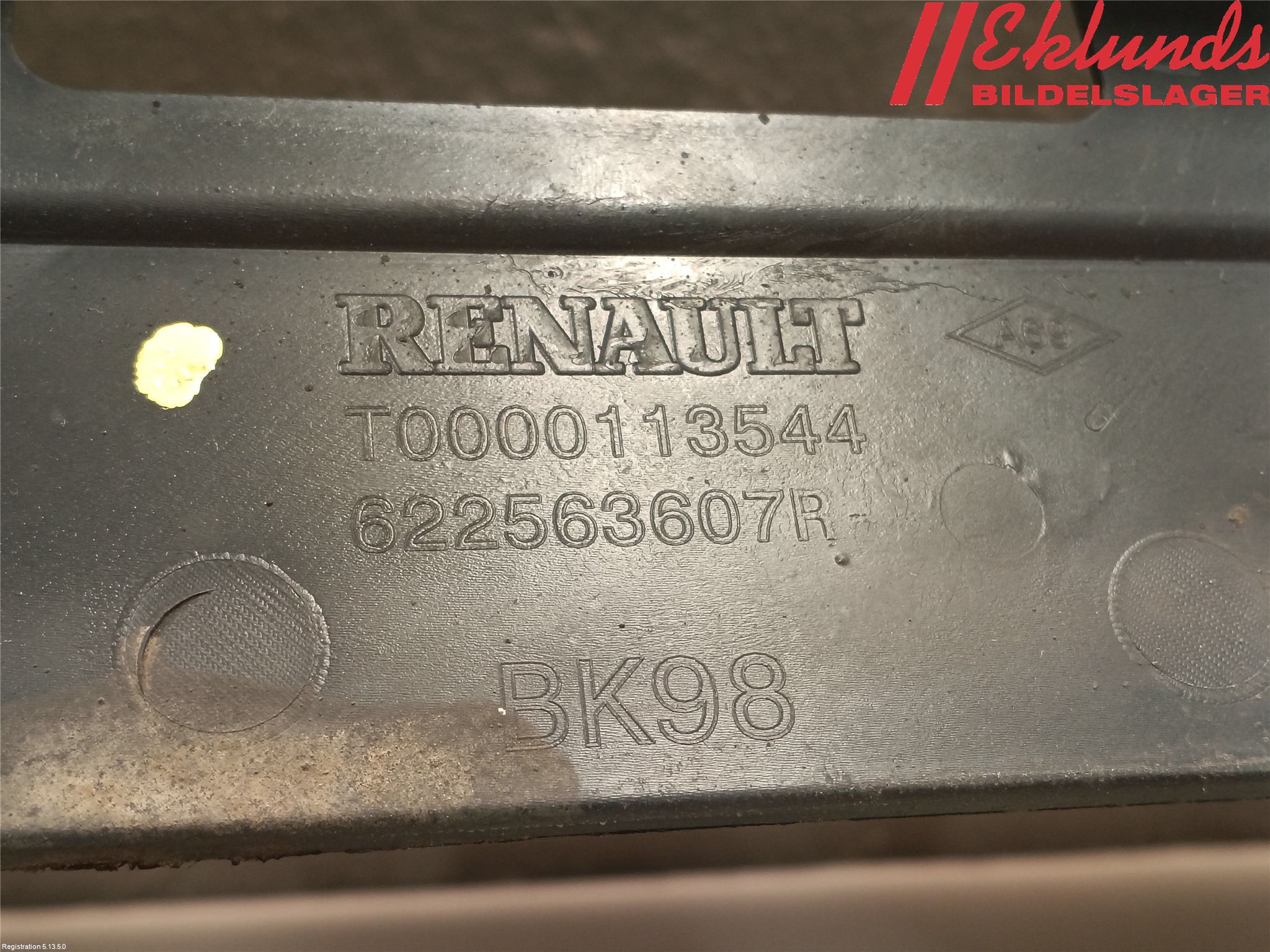 Renault CLIO IV 12-16 Deflektor Plåt-Plast Kylning