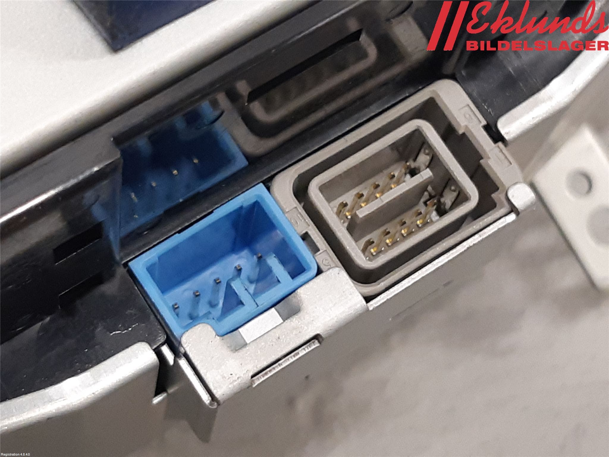 Volvo XC70 05-07 Gps Navigator