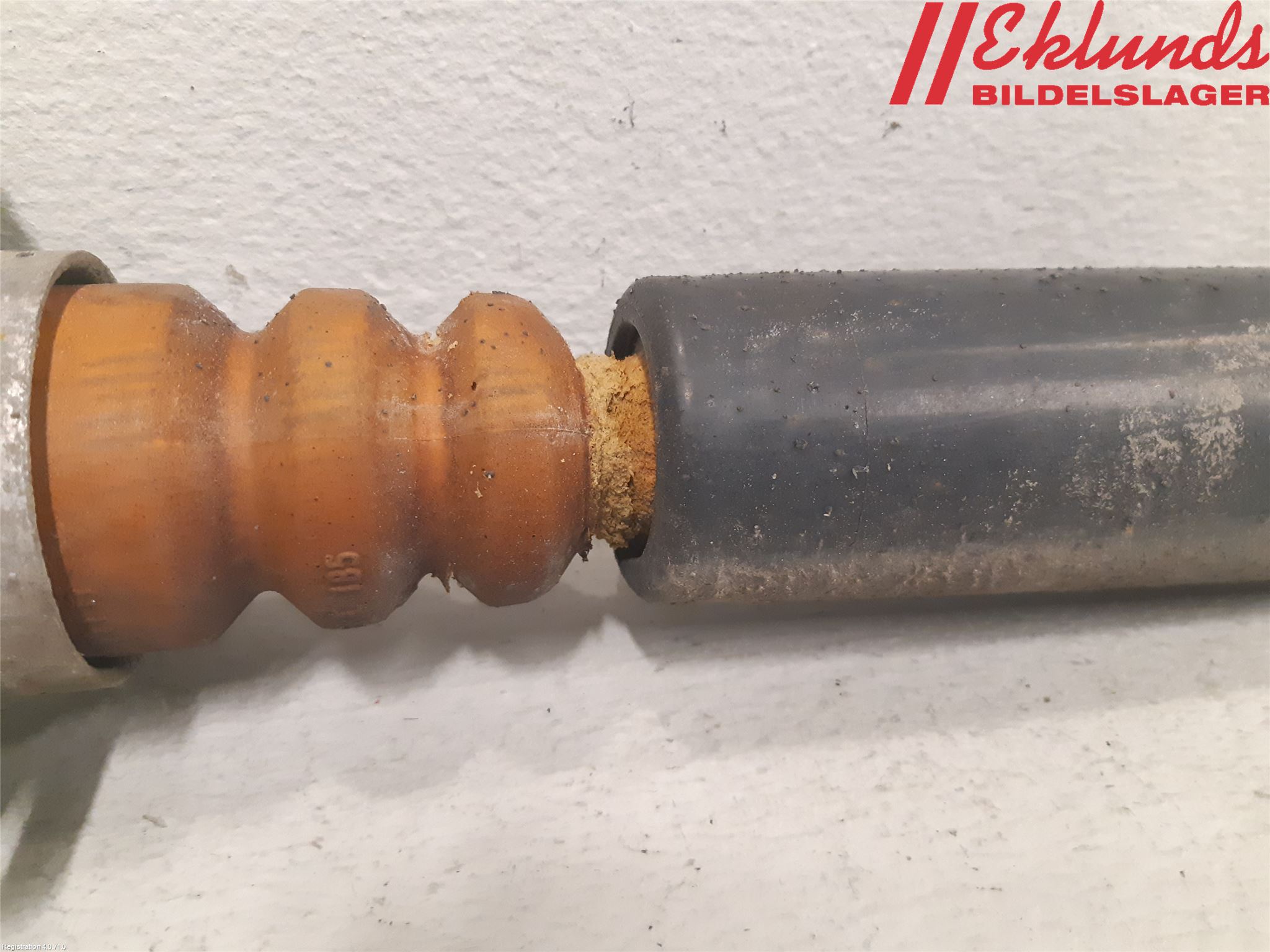 Skoda FABIA 15-21 Stötdämpare Bak