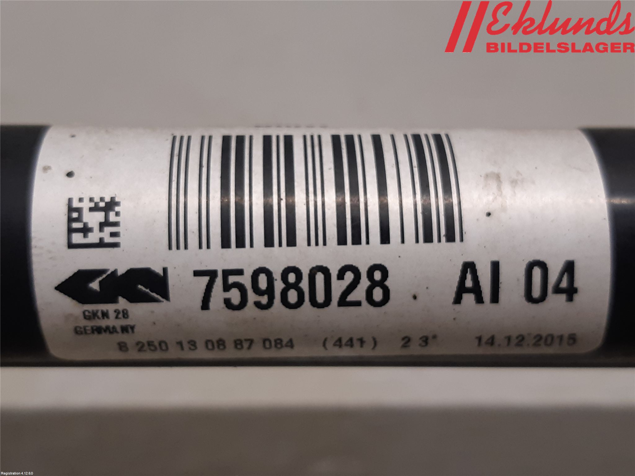 BMW X4 F26 14-18 Drivaxel Fram Höger