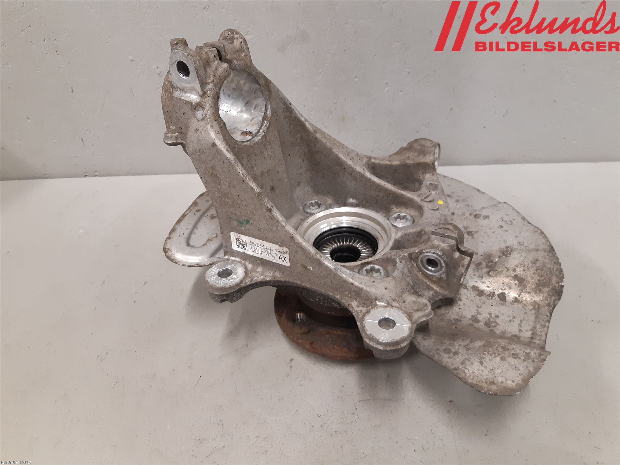 BMW X1 F48 15-22 Styrspindel Lagerhus Hö