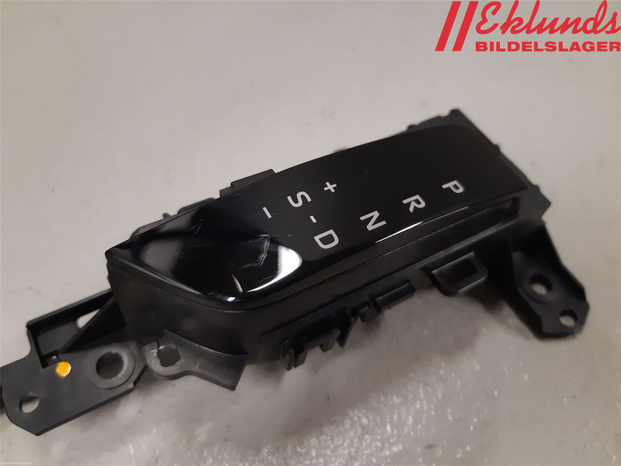 Toyota RAV4 19- Strömställare Växellåda