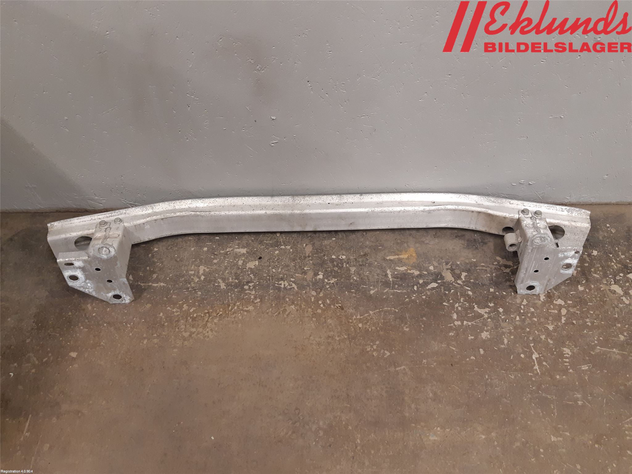 Renault CLIO III  06-09 Stötfångarbalk Fram