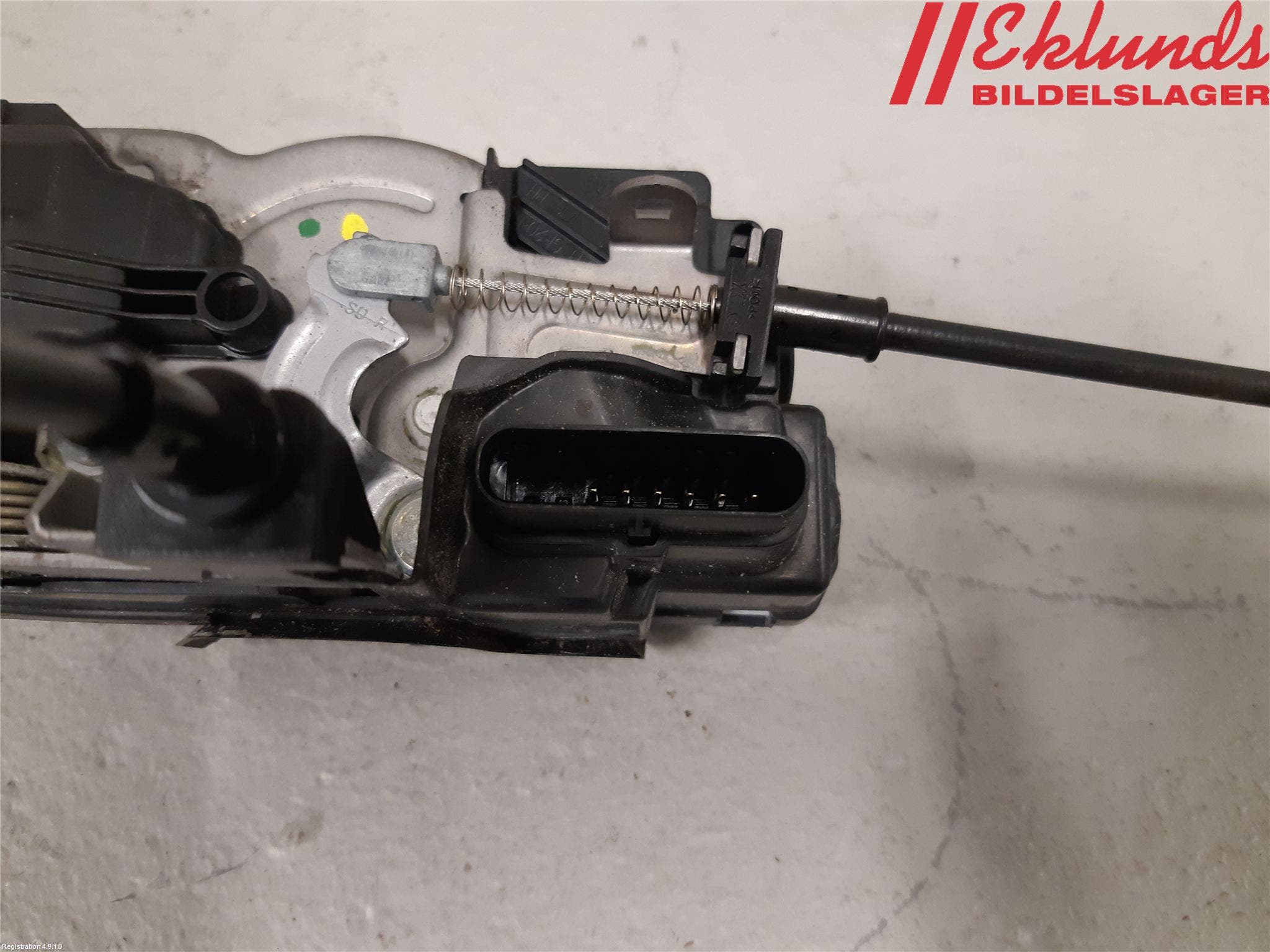 Volvo V40 12-19 Låskista-Dörrlås