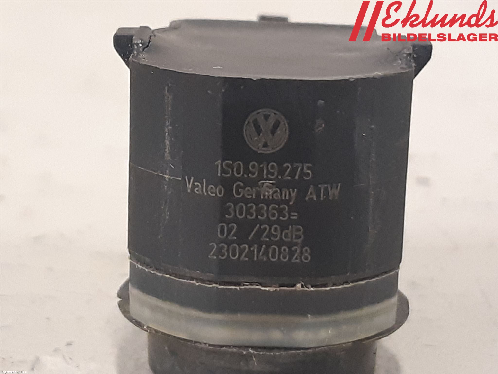 Volkswagen VW PASSAT 11-14 Parkeringshjälp Frontsensor