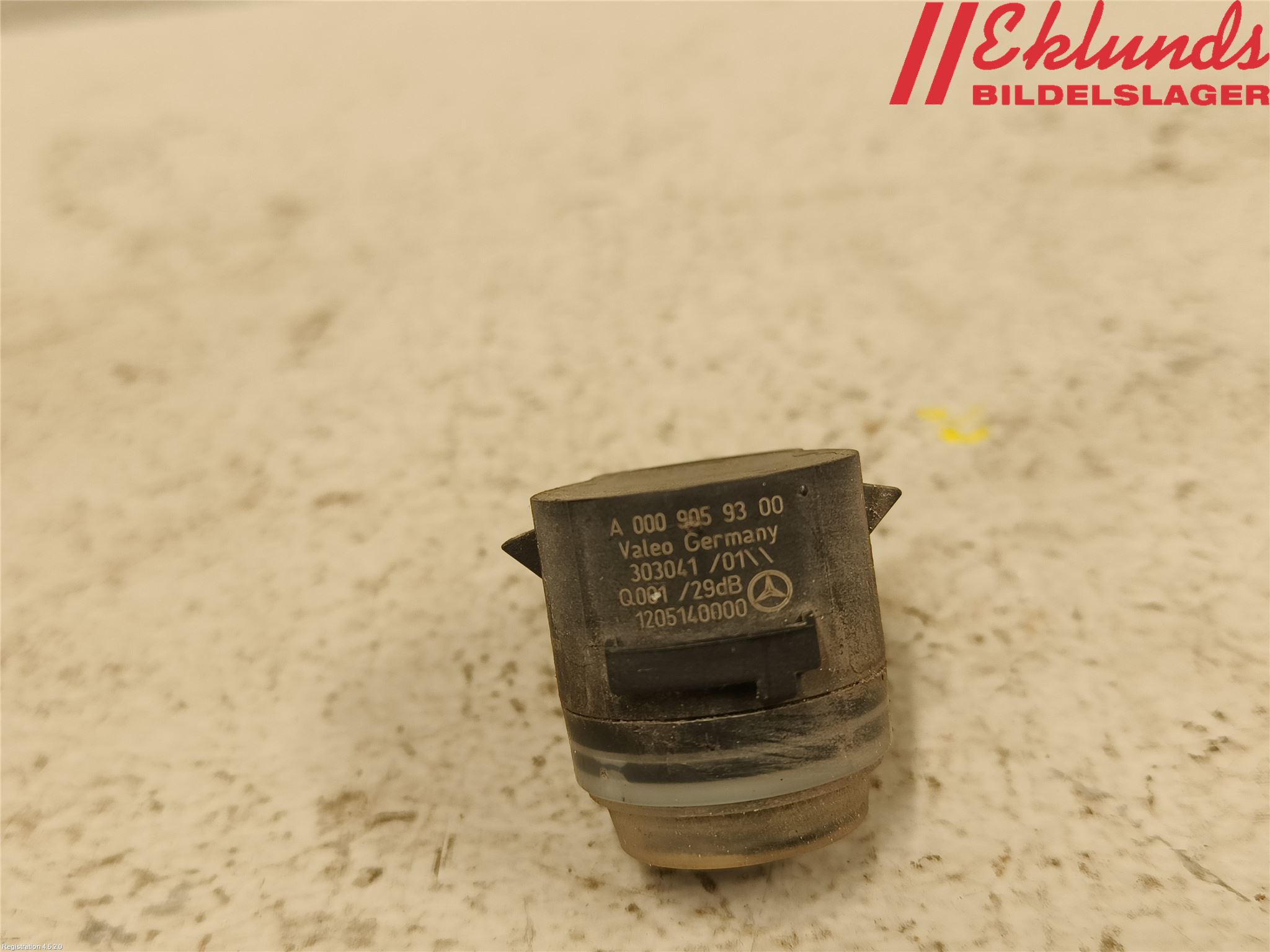 Mercedes-Benz MB C-KLASS (W205) 14-21 Parkeringshjälp Frontsensor