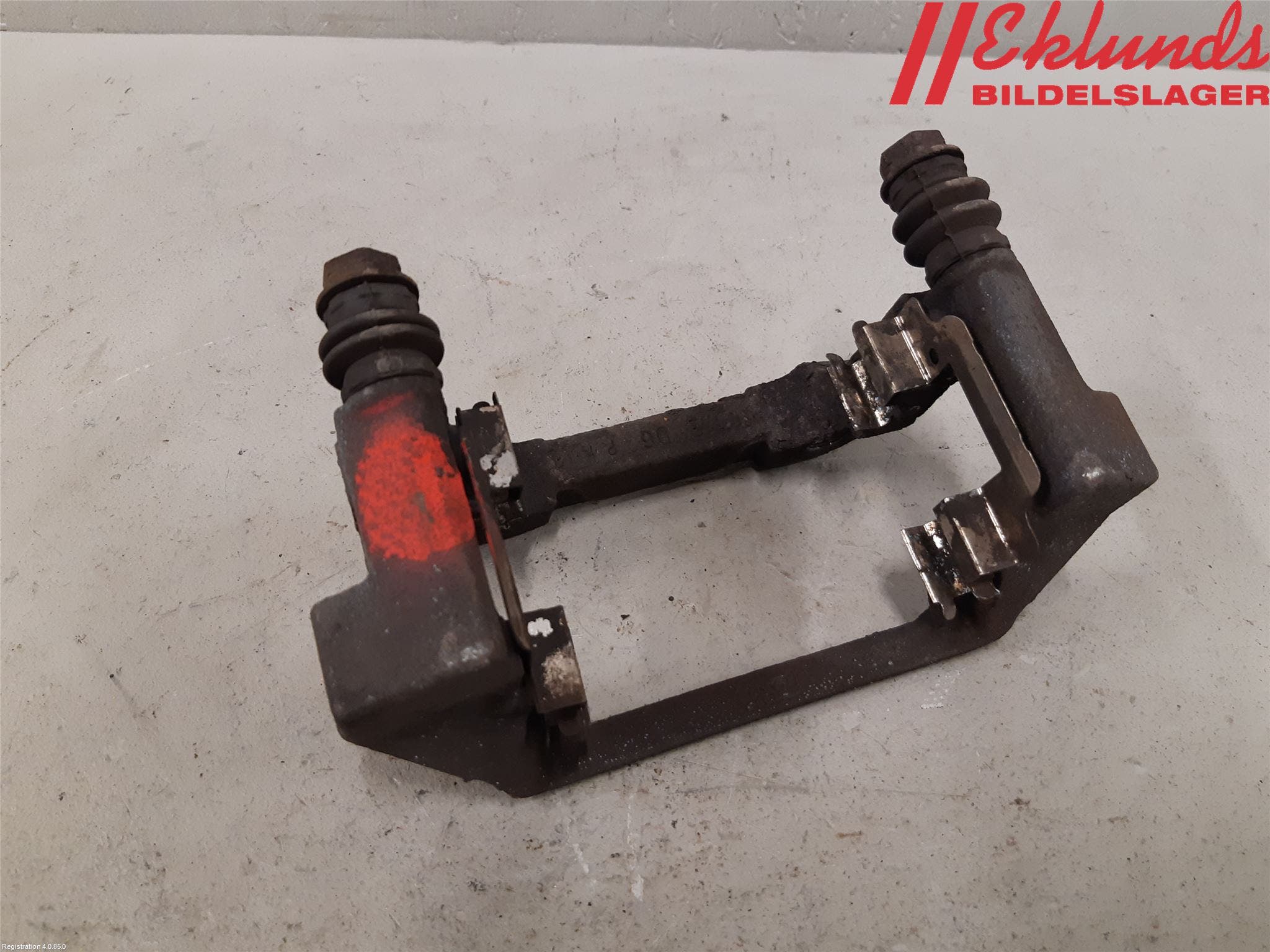 Volvo V60 11-13 Bromsokshållare