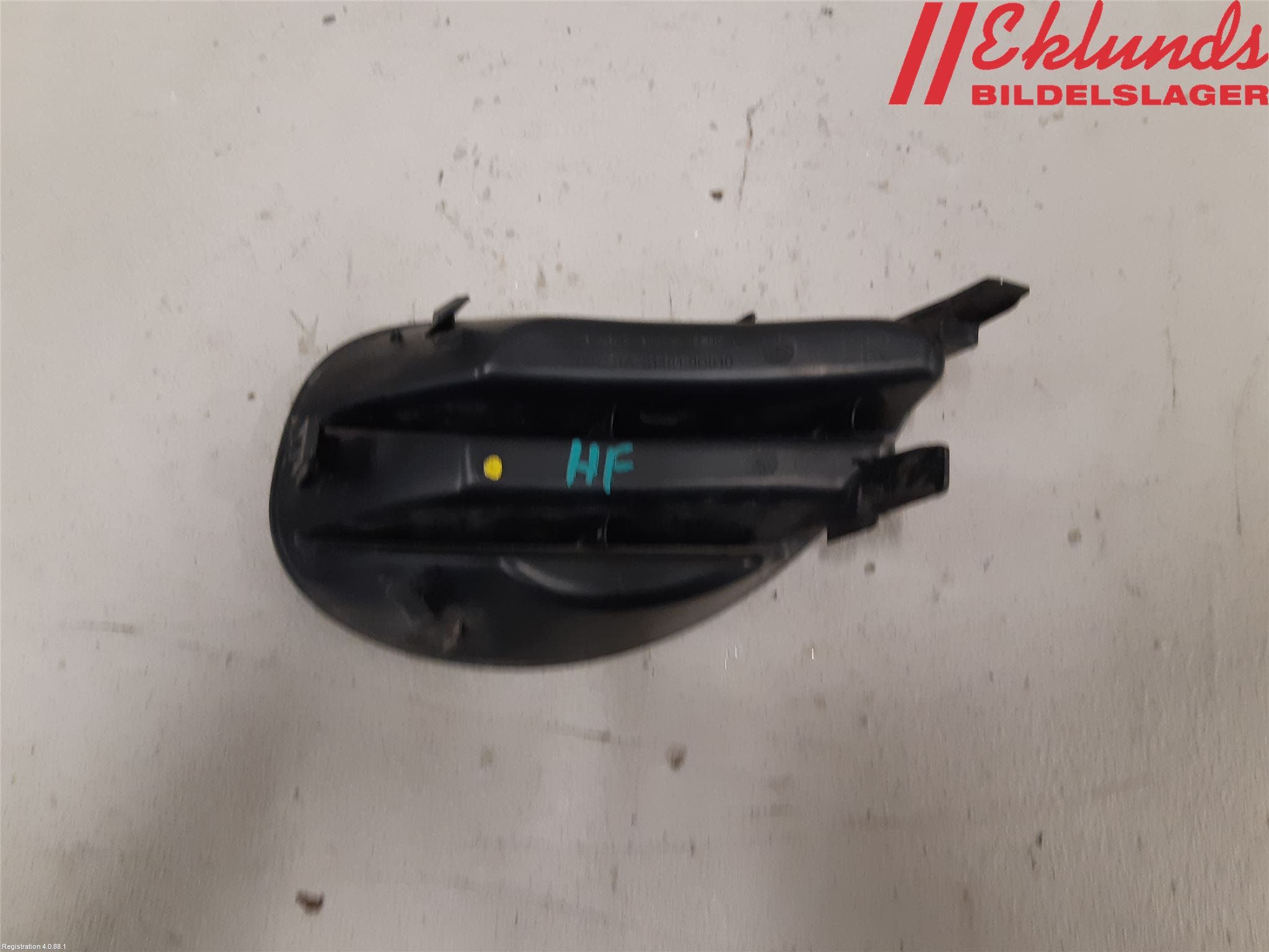 Toyota YARIS XP90 06-11 Grilldel Höger