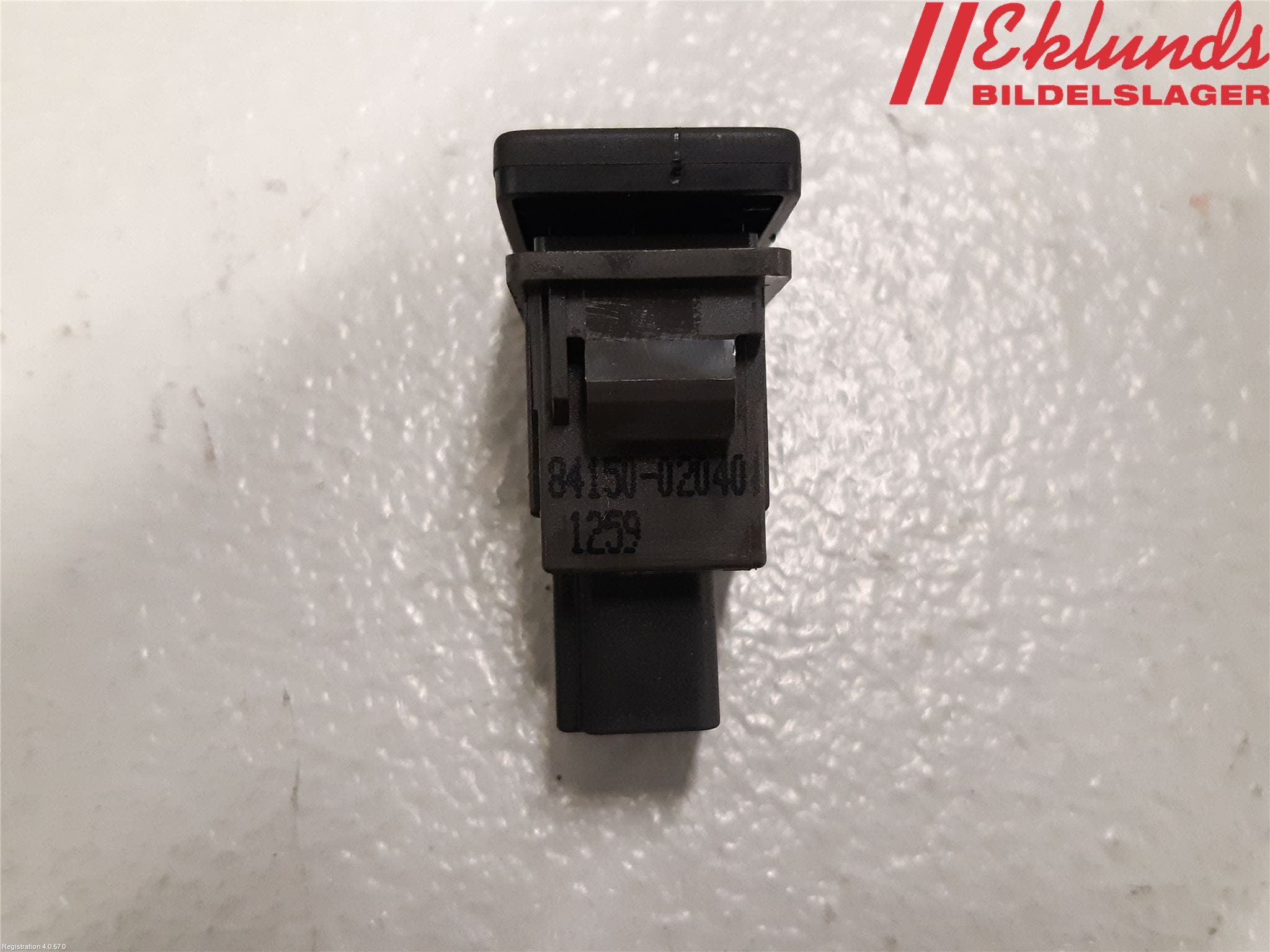 Toyota AVENSIS 09-15 Strömställare Strålkastartork