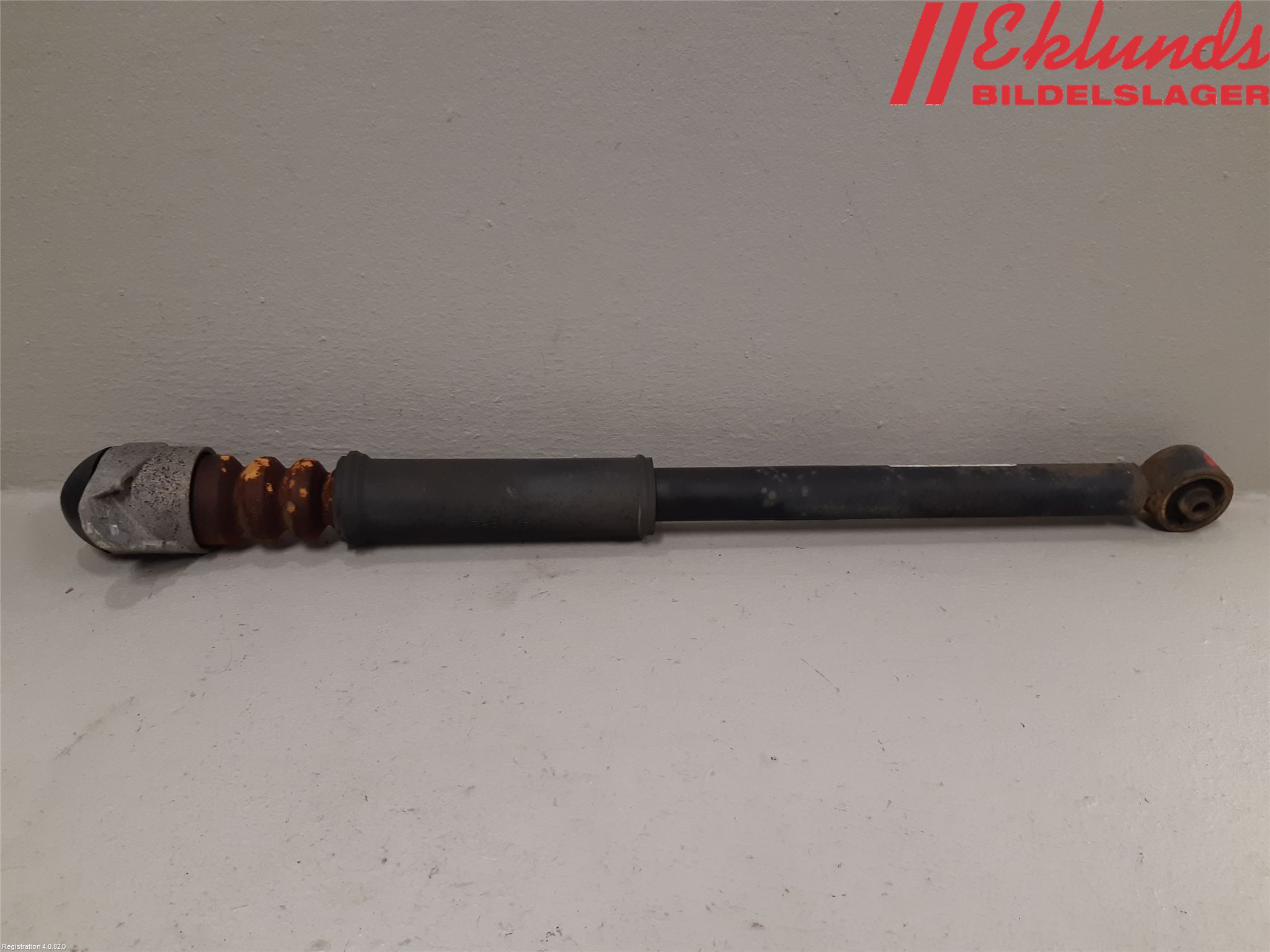 Volkswagen VW POLO 10-17 Stötdämpare Bak