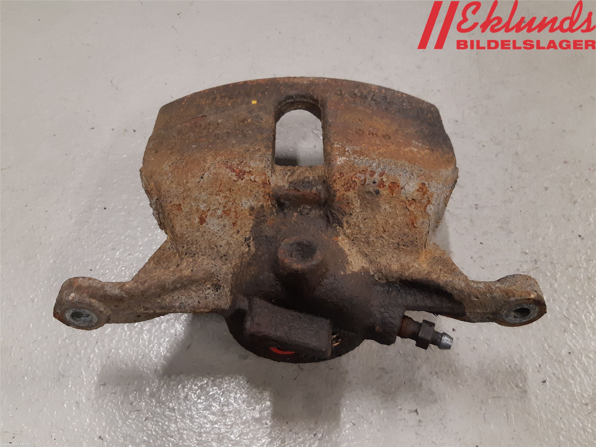 Volkswagen VW PASSAT 15-19 Bromsok Fram Höger