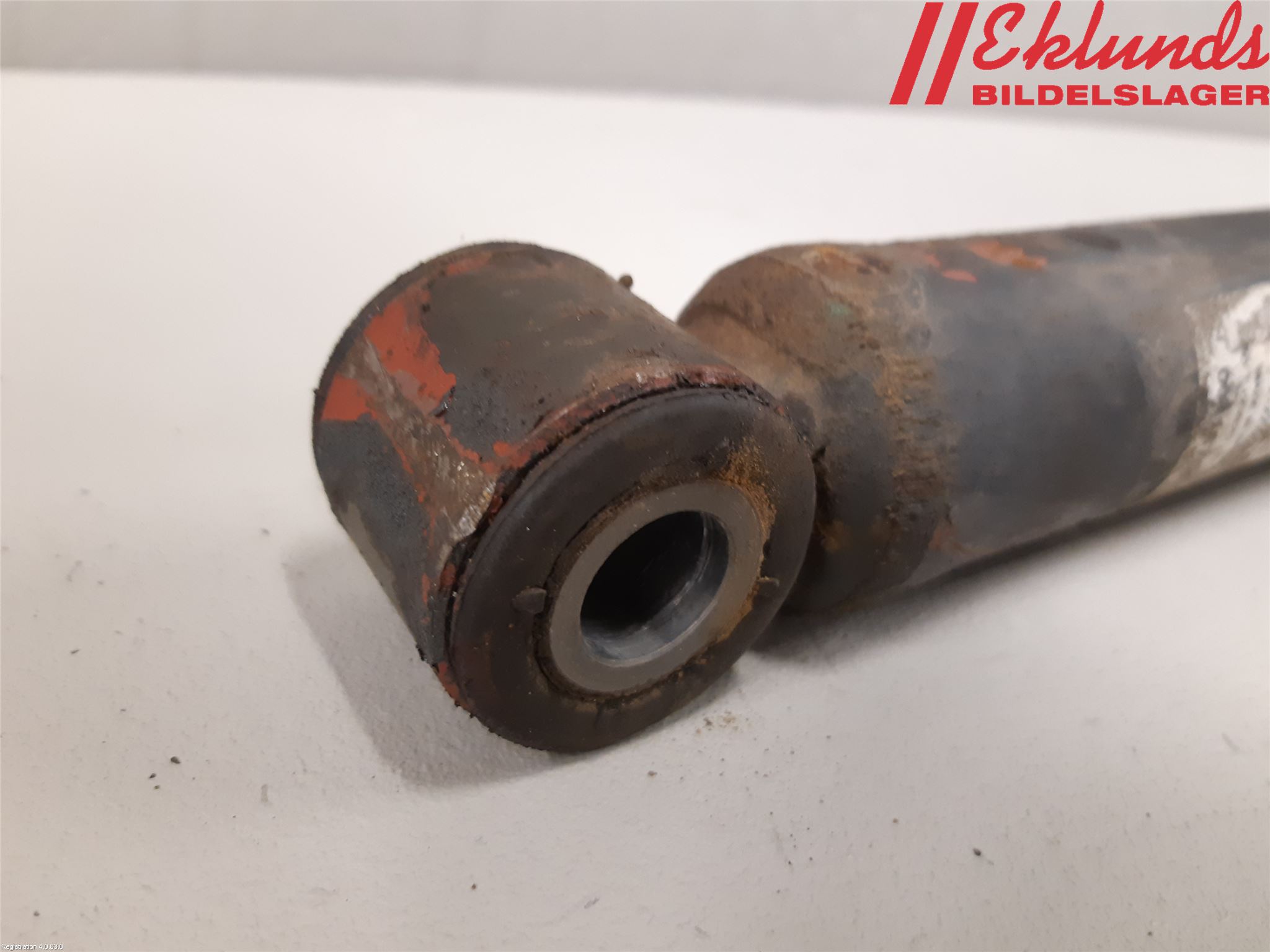 Iveco DAILY 14->> Stötdämpare Bak