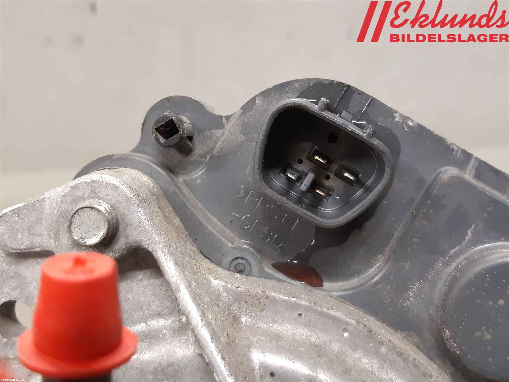 Toyota YARIS XP130 12-14 Vattenpump