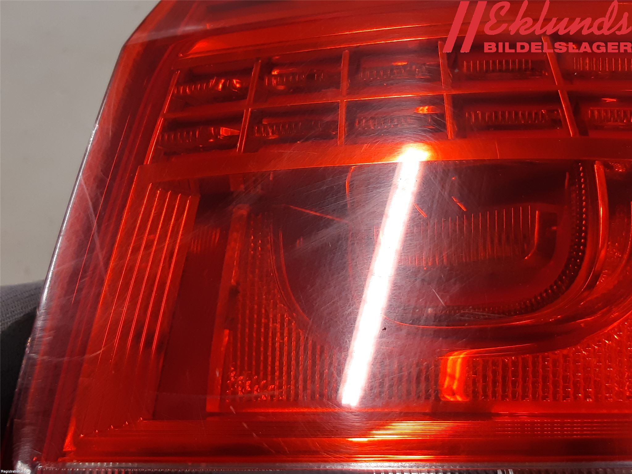 Volkswagen VW PASSAT 11-14 Bakljus Höger