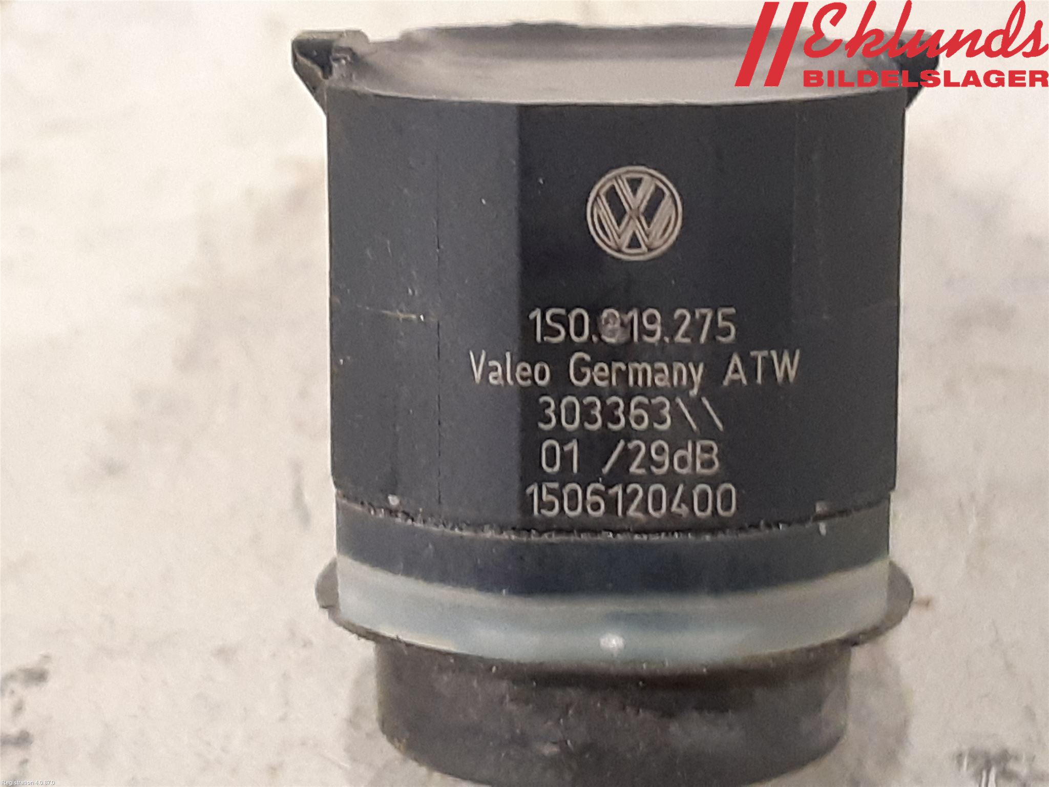 Volkswagen VW PASSAT 11-14 Parkeringshjälp Frontsensor