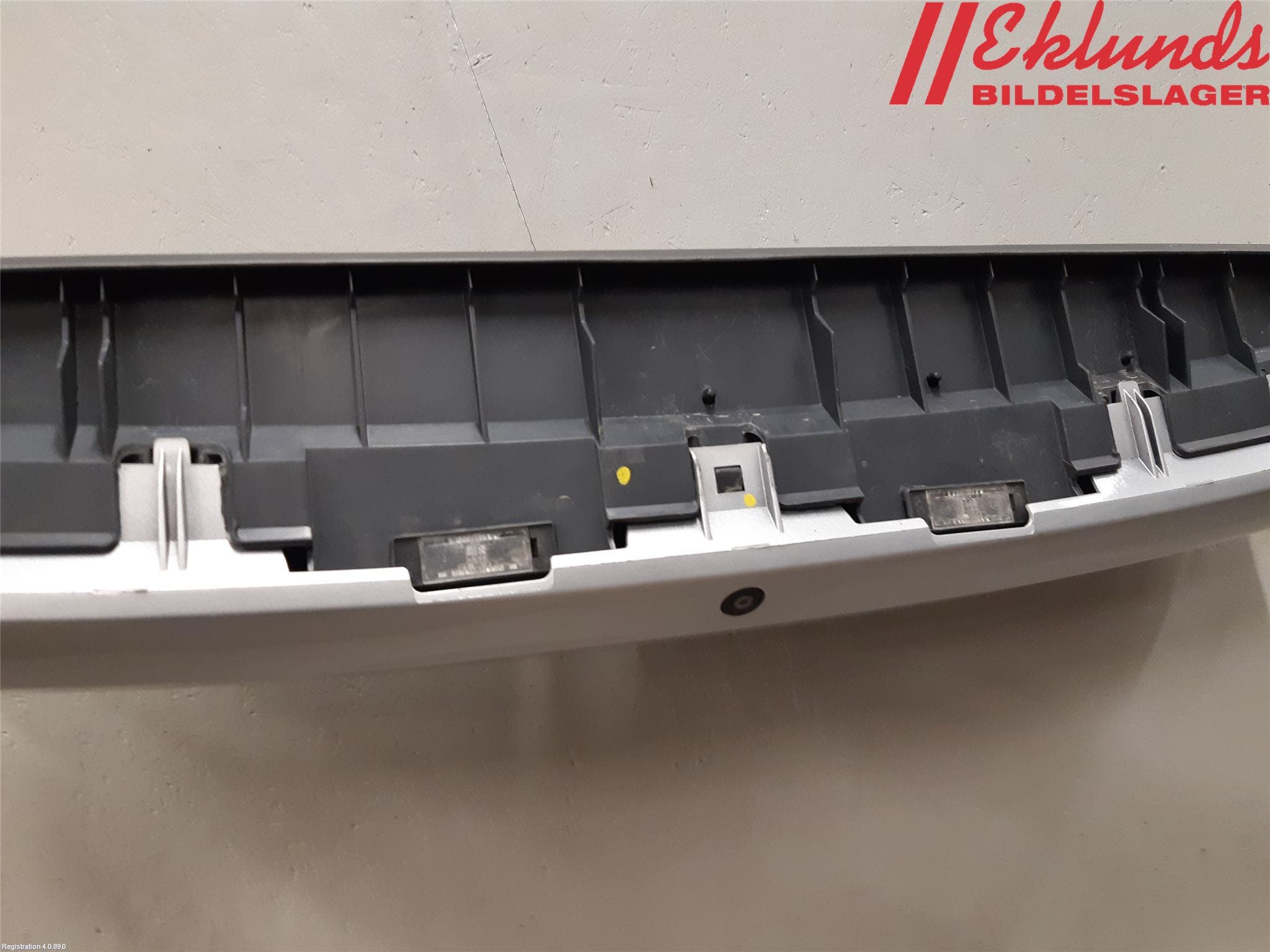 Peugeot 3008 09-16 Baklucka Nedre