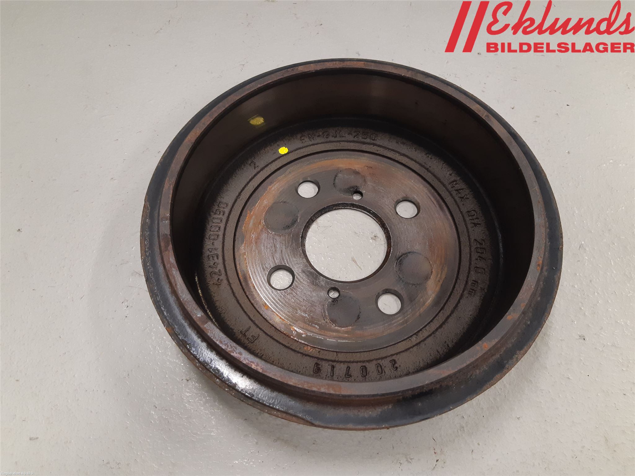 Toyota YARIS XP130 15-20 Bromstrumma Bak