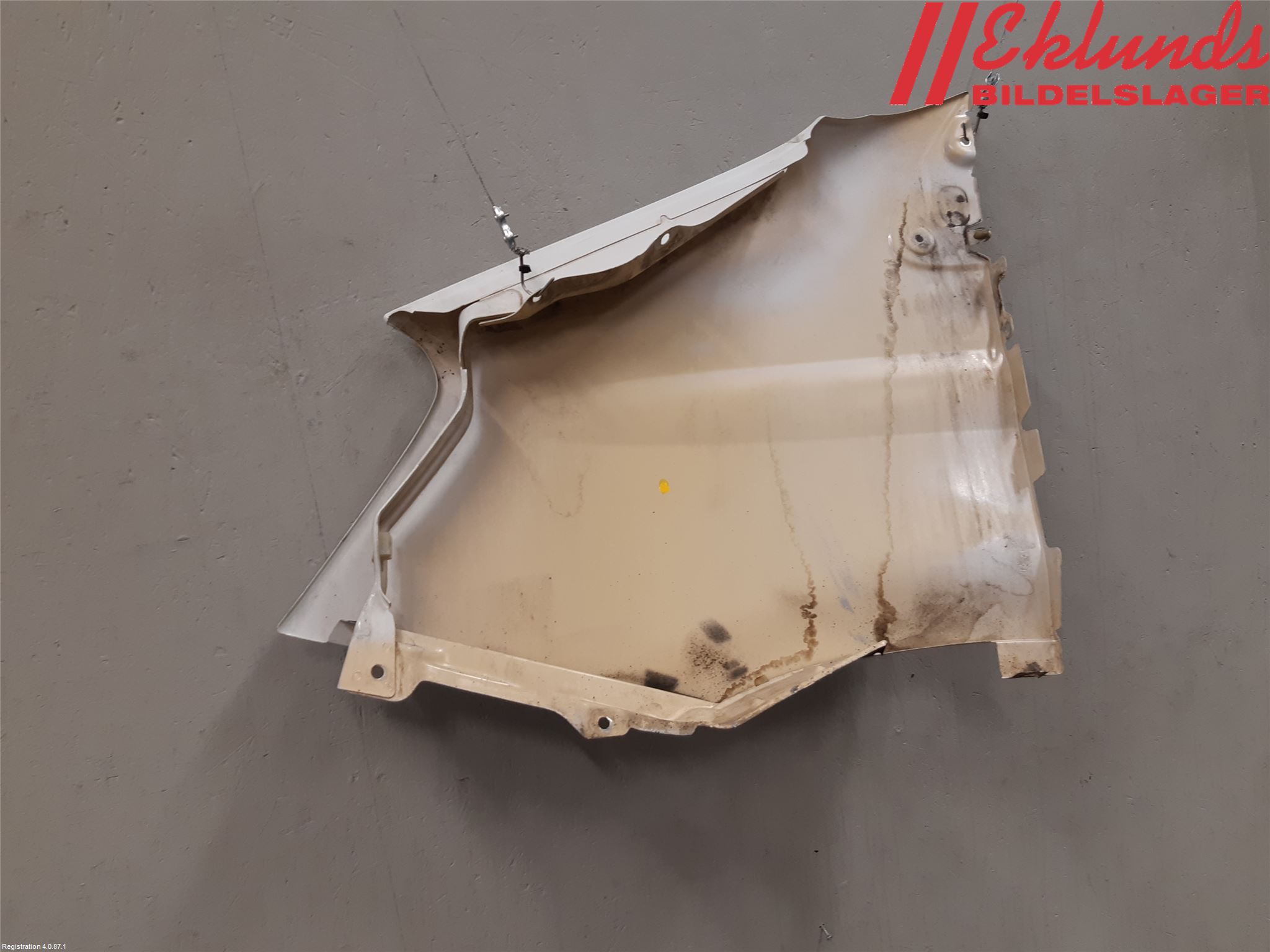 Iveco DAILY 07-13 Skärm Fram Höger