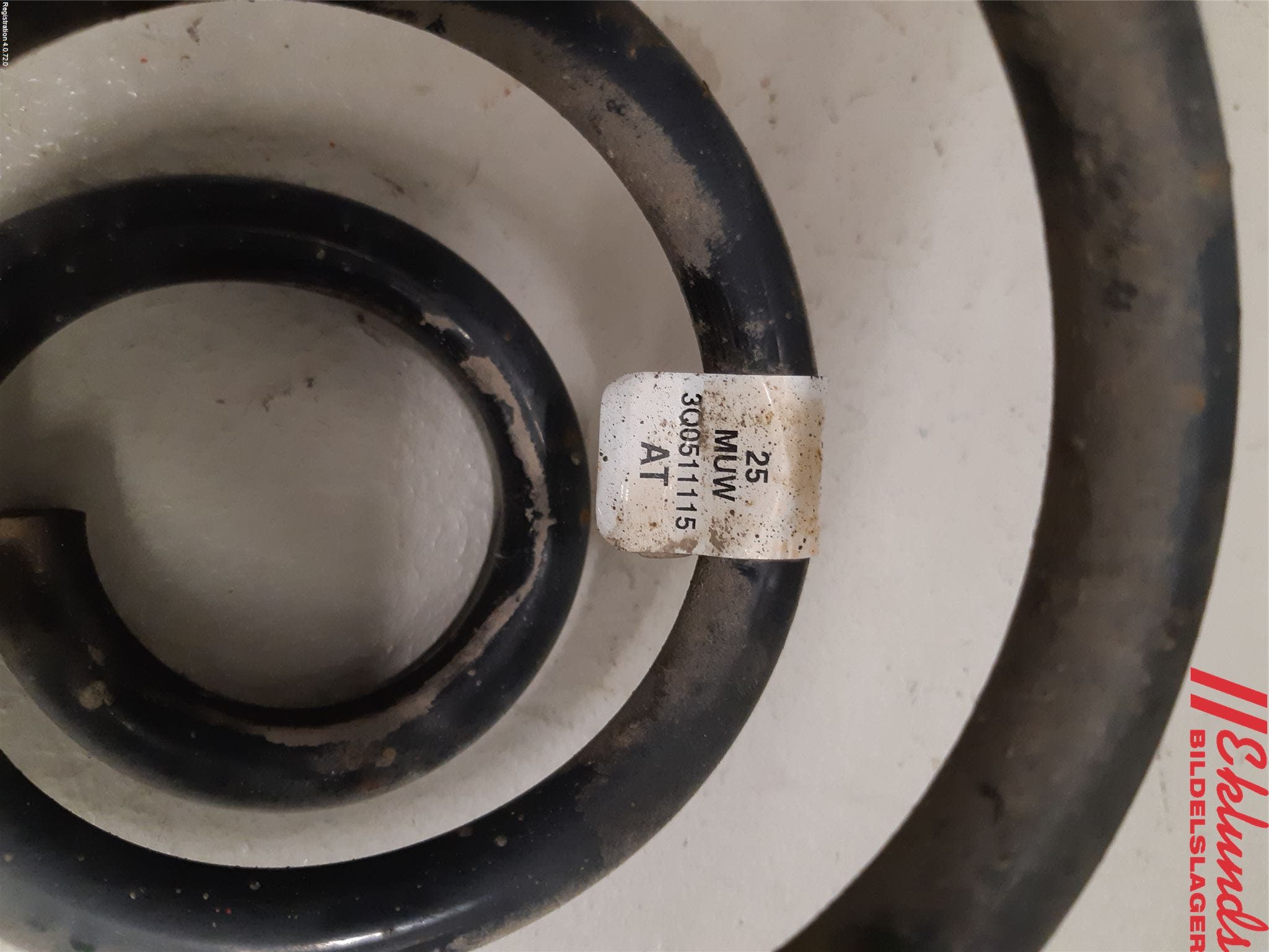 Volkswagen VW PASSAT 15-19 Fjäder Bak