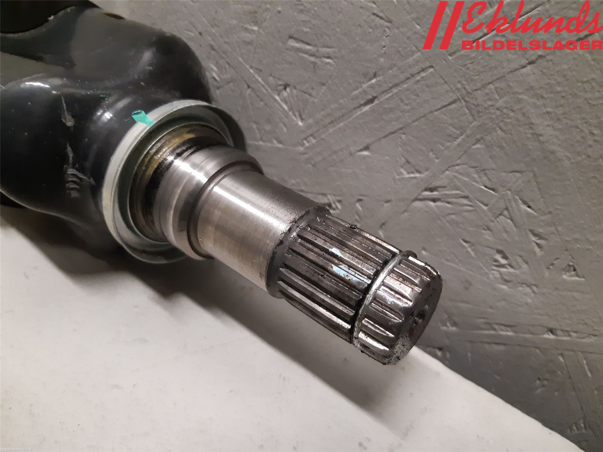 Toyota YARIS XP130 15-20 Drivaxel Fram Höger