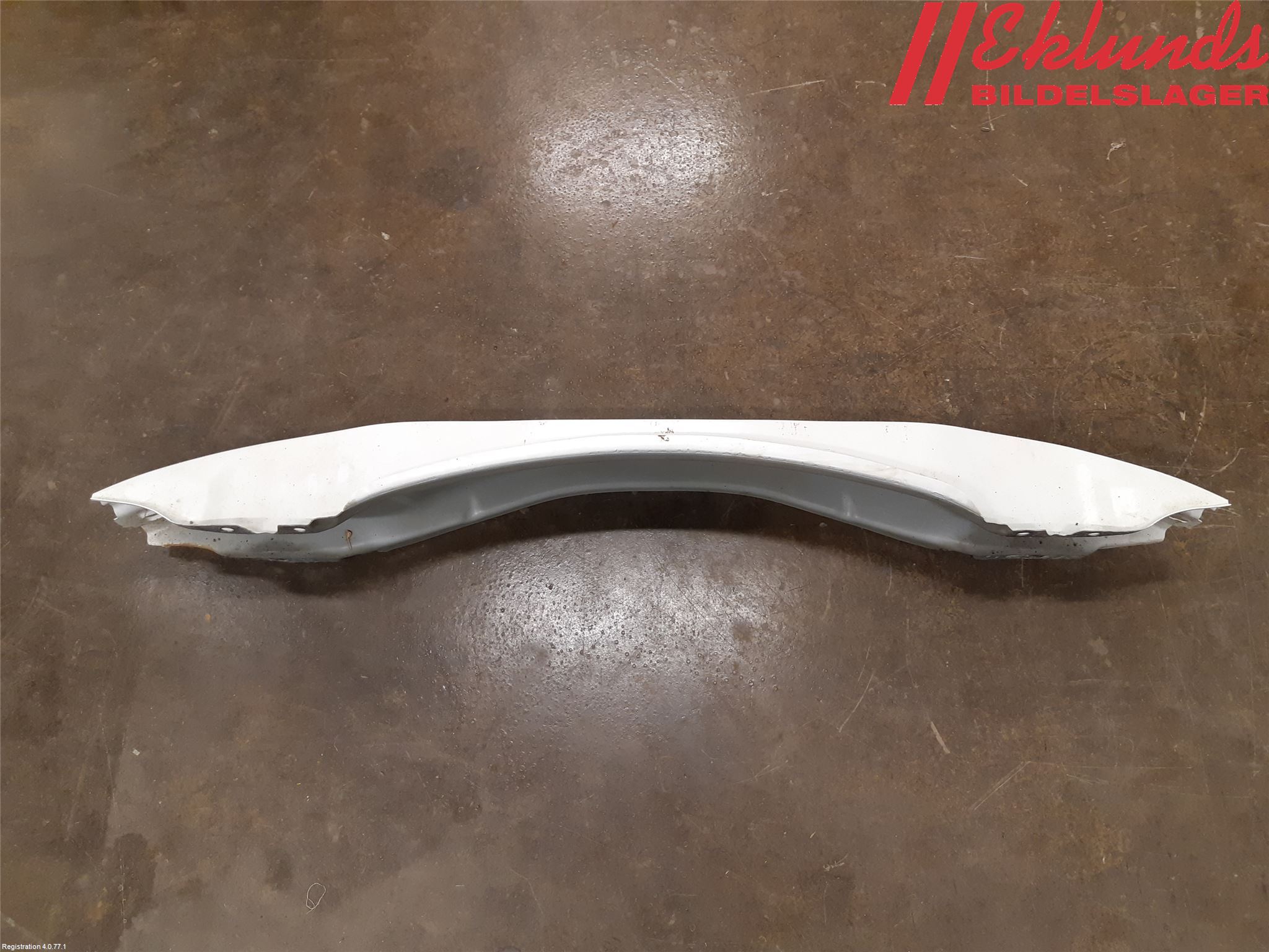 Volvo V60 14-18 Stötfångarbalk Bak