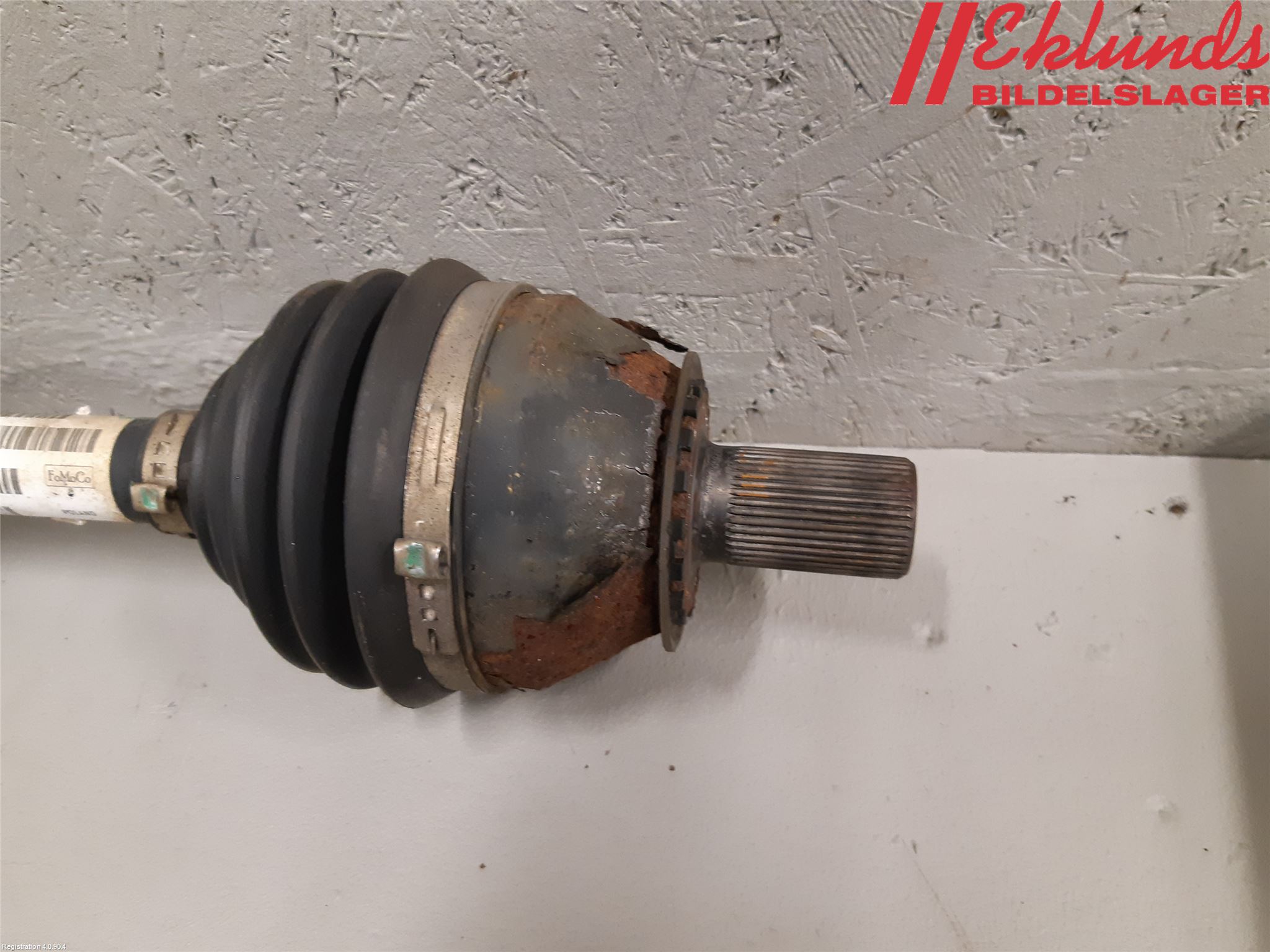 Volvo V60 11-13 Drivaxel Fram Höger