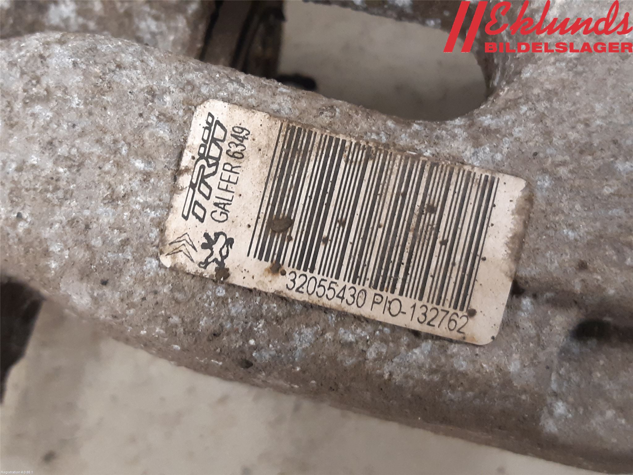 Opel CROSSLAND X 18- Bromsok Bak Höger