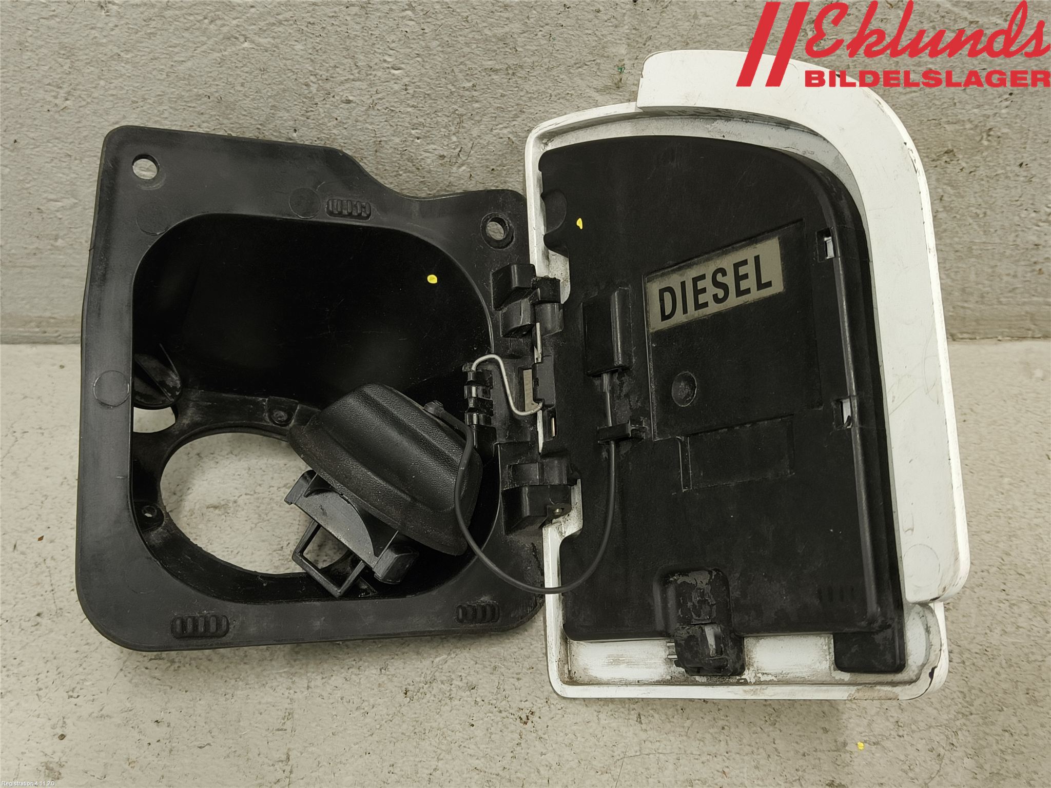 Opel MOVANO B 10-22 Tanklucka