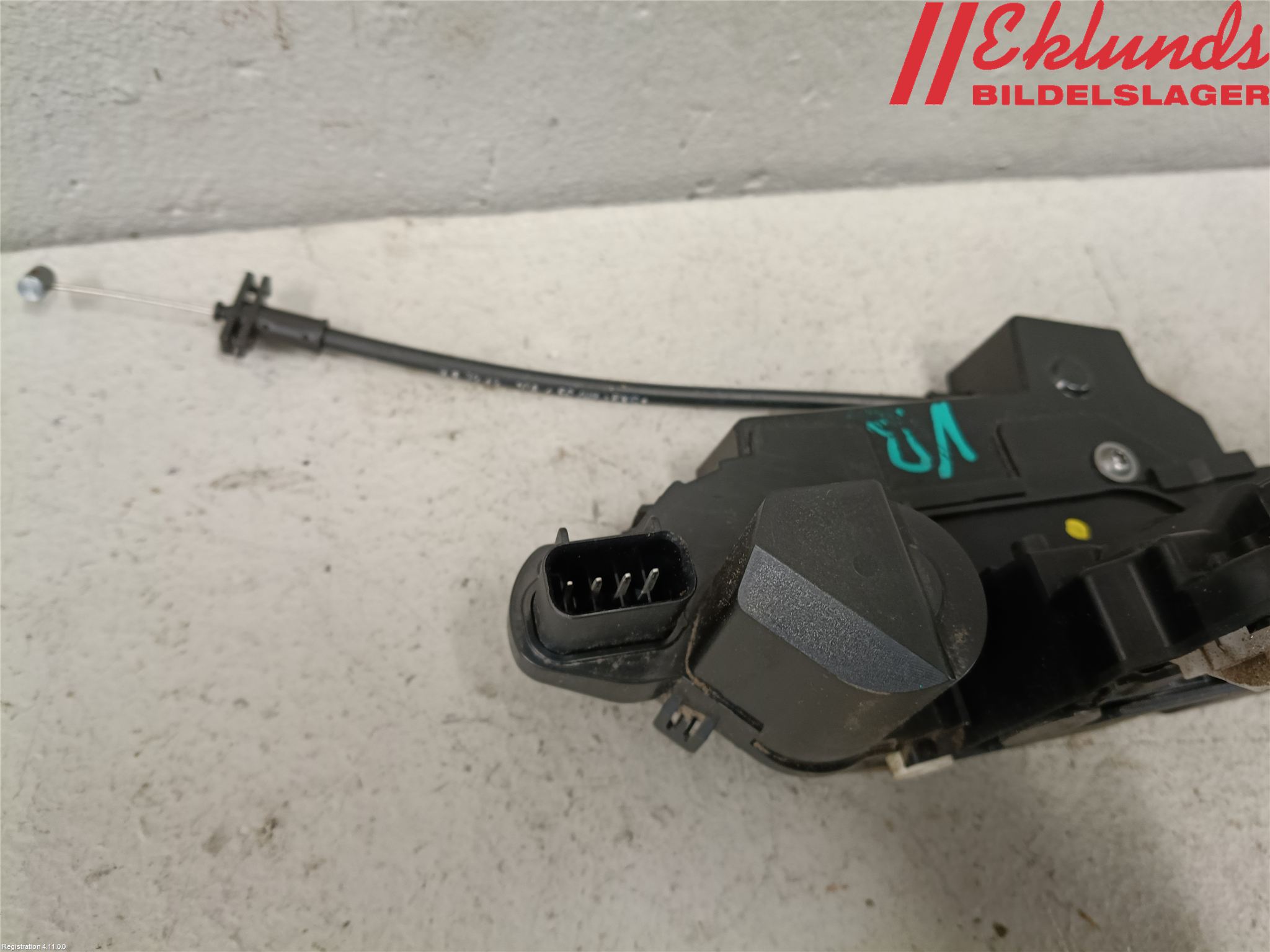 Volvo V70 08-13 Låskista-Dörrlås