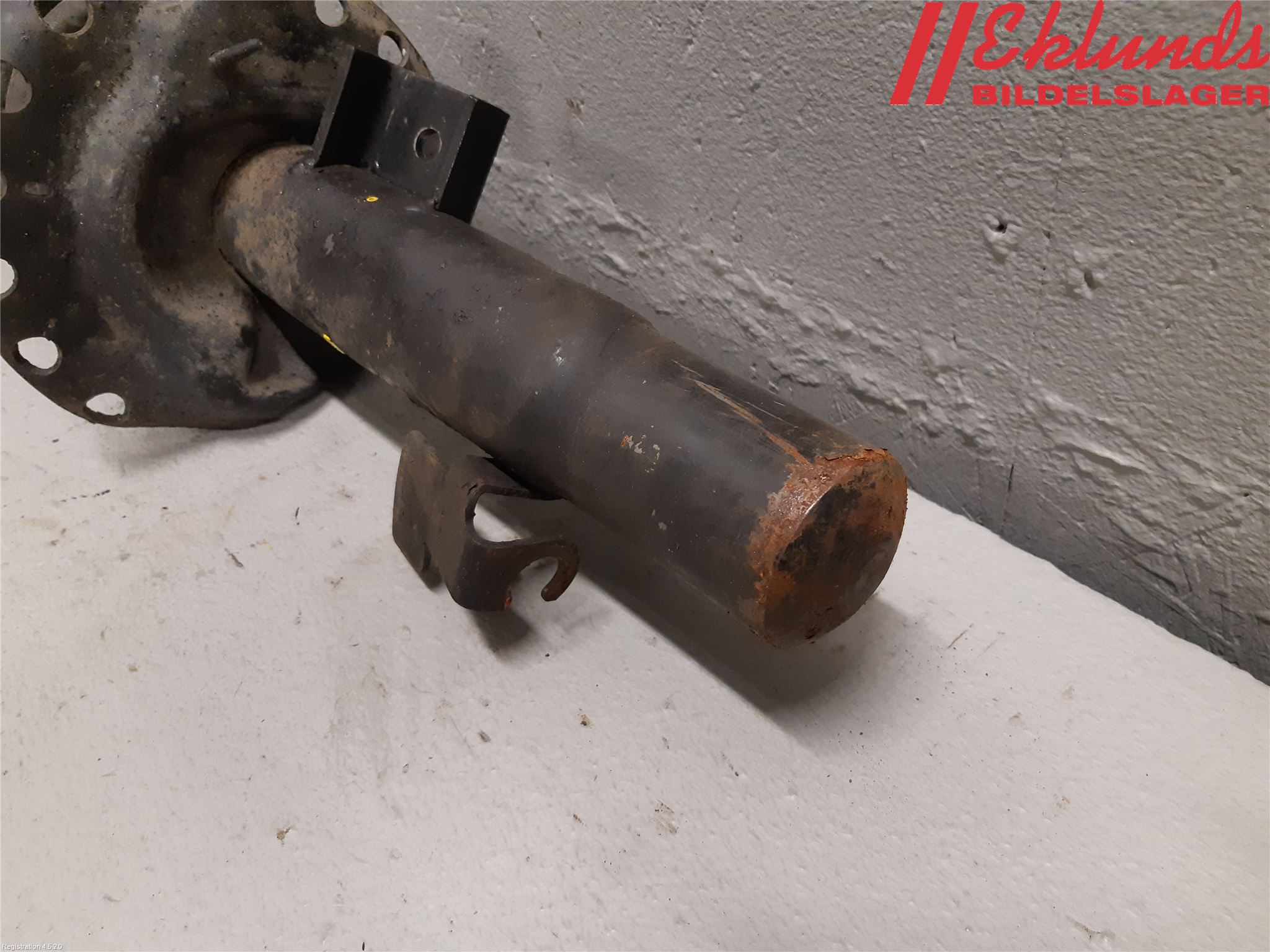 Volvo V60 11-13 Fjäderben Fram Vänster